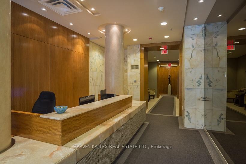 Photo 15 of Unit 1306, 736 Spadina Avenue, Toronto, University — HOMEH