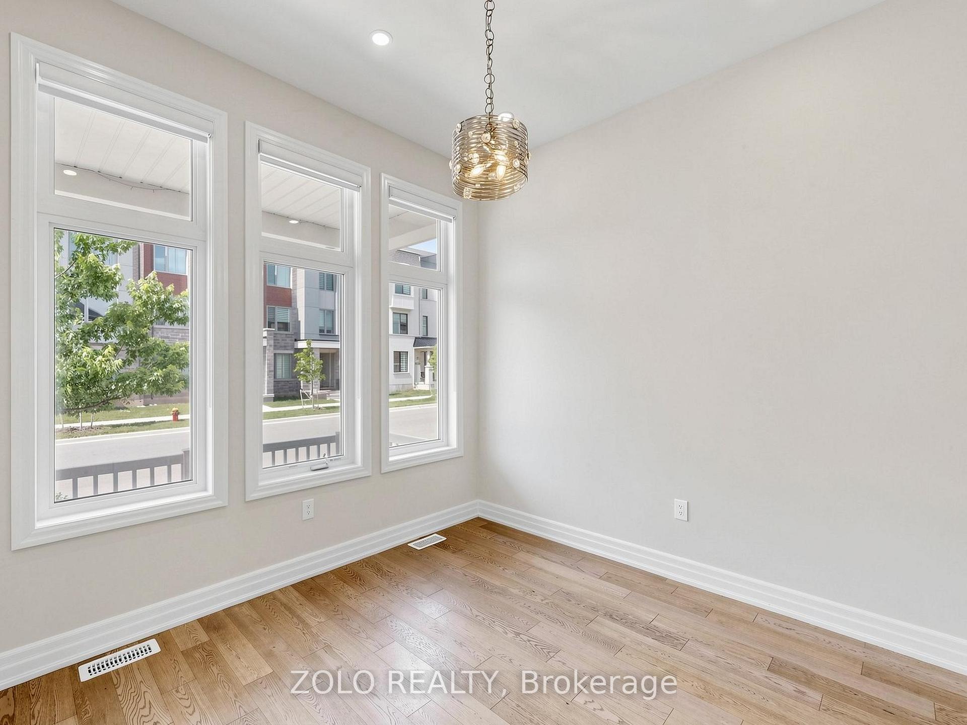 Photo 4 of 3061 William Cutmore Boulevard, Oakville, Joshua Meadows — HOMEH