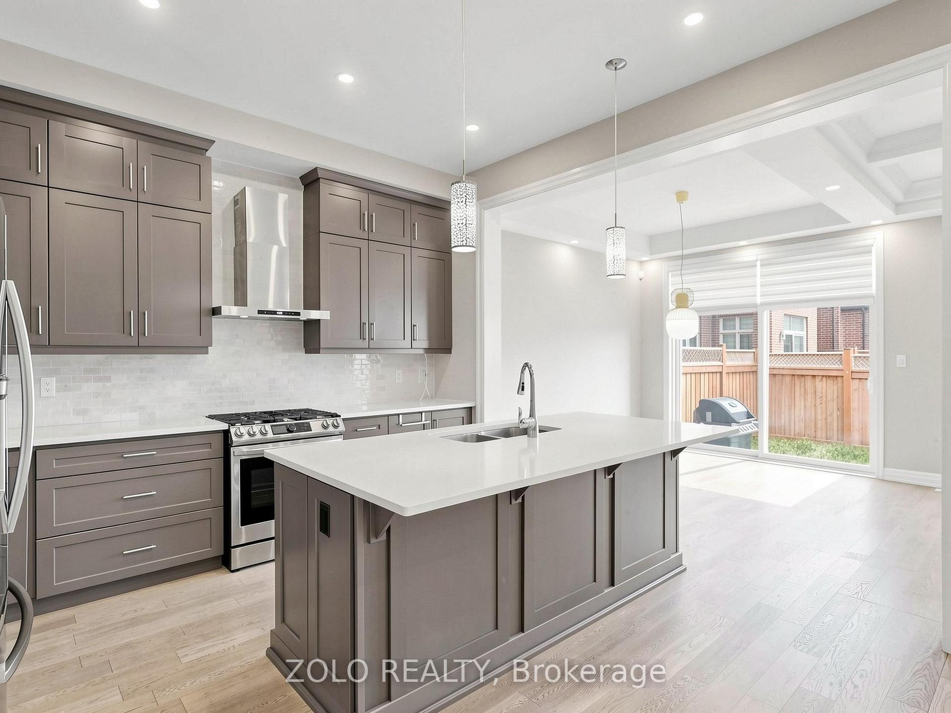 Photo 15 of 3061 William Cutmore Boulevard, Oakville, Joshua Meadows — HOMEH
