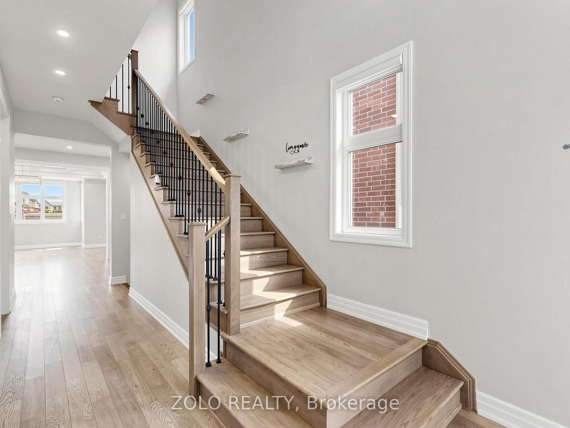 Photo 23 of 3061 William Cutmore Boulevard, Oakville, Joshua Meadows — HOMEH