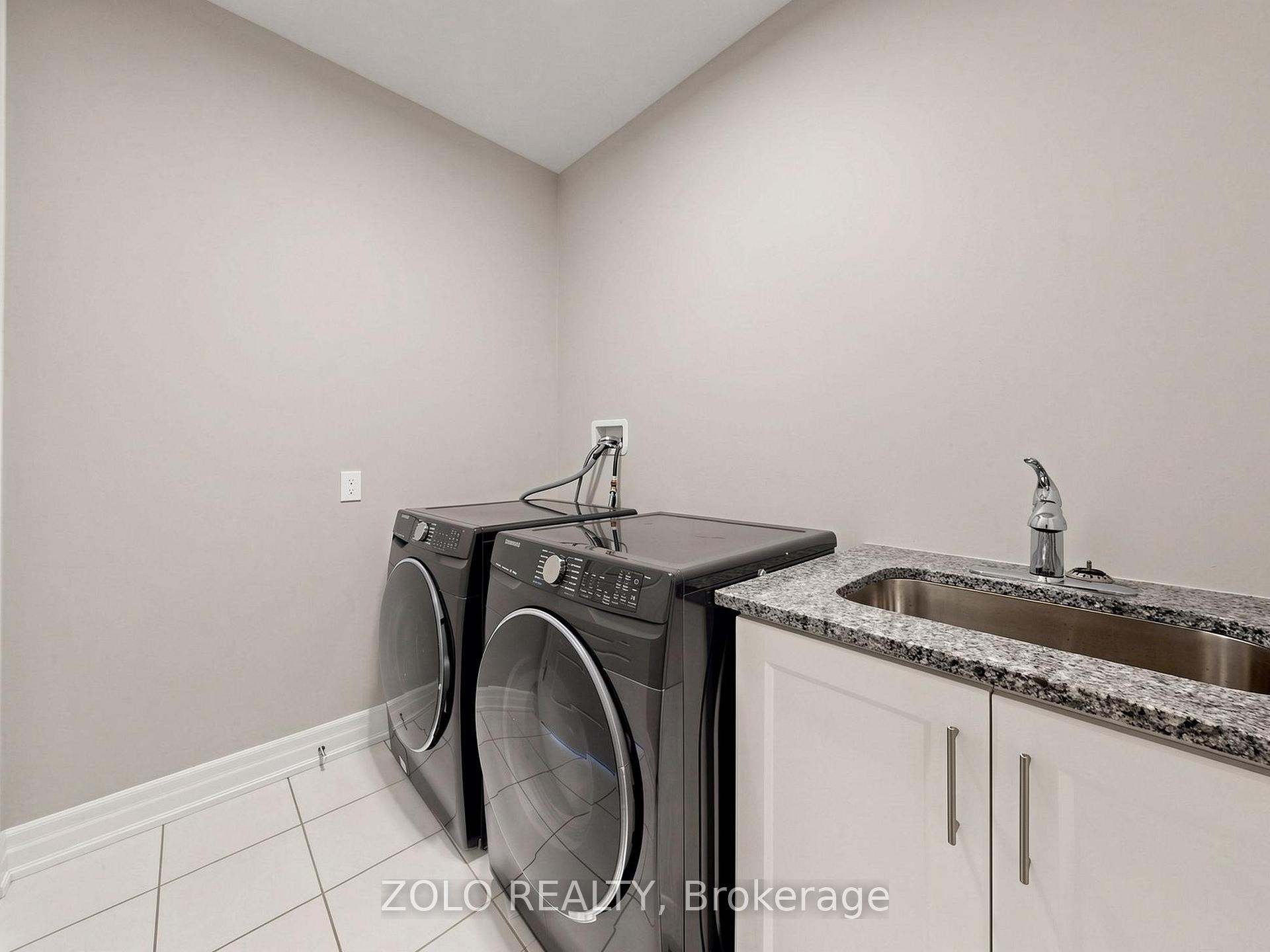 Photo 26 of 3061 William Cutmore Boulevard, Oakville, Joshua Meadows — HOMEH