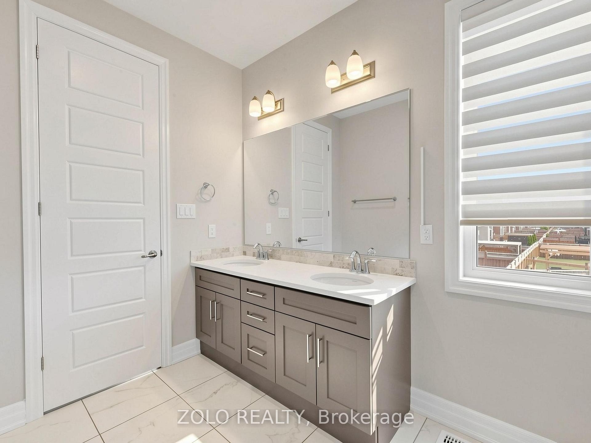 Photo 33 of 3061 William Cutmore Boulevard, Oakville, Joshua Meadows — HOMEH
