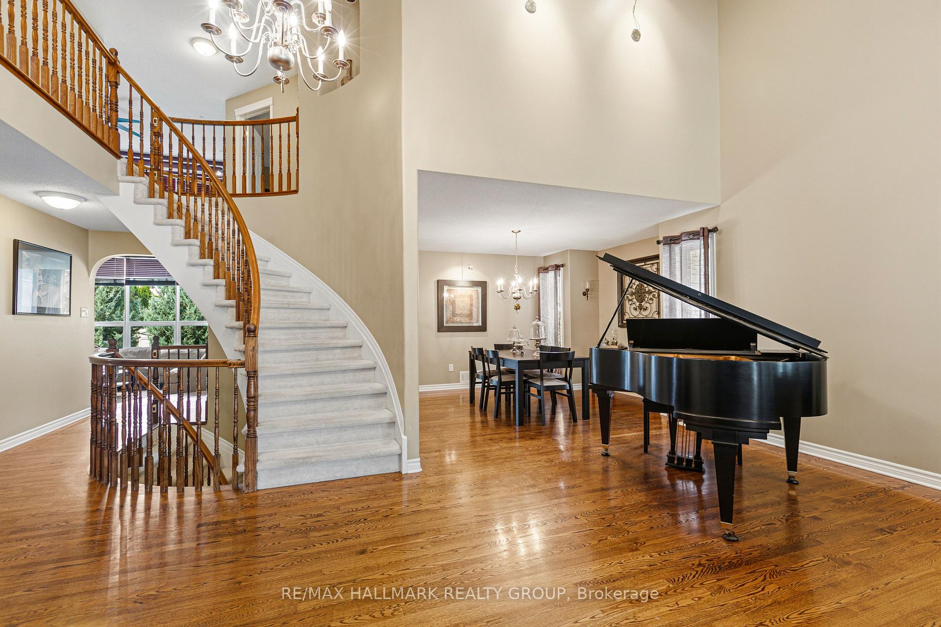 Photo 9 of 9 Blackshire Circle, Ottawa, Barrhaven - Stonebridge — HOMEH