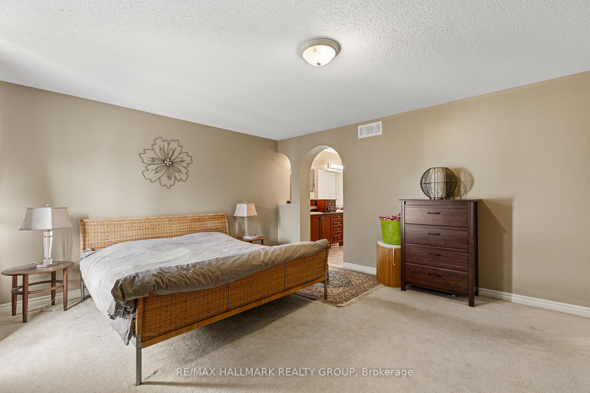 Photo 26 of 9 Blackshire Circle, Ottawa, Barrhaven - Stonebridge — HOMEH