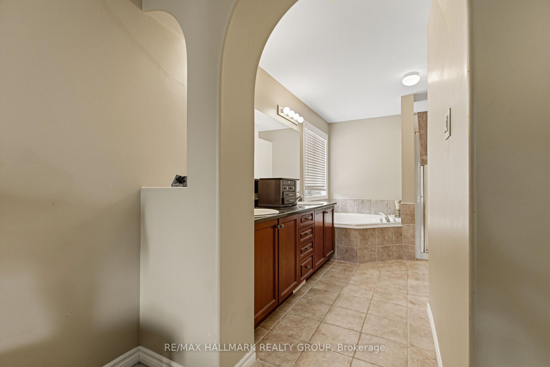 Photo 27 of 9 Blackshire Circle, Ottawa, Barrhaven - Stonebridge — HOMEH