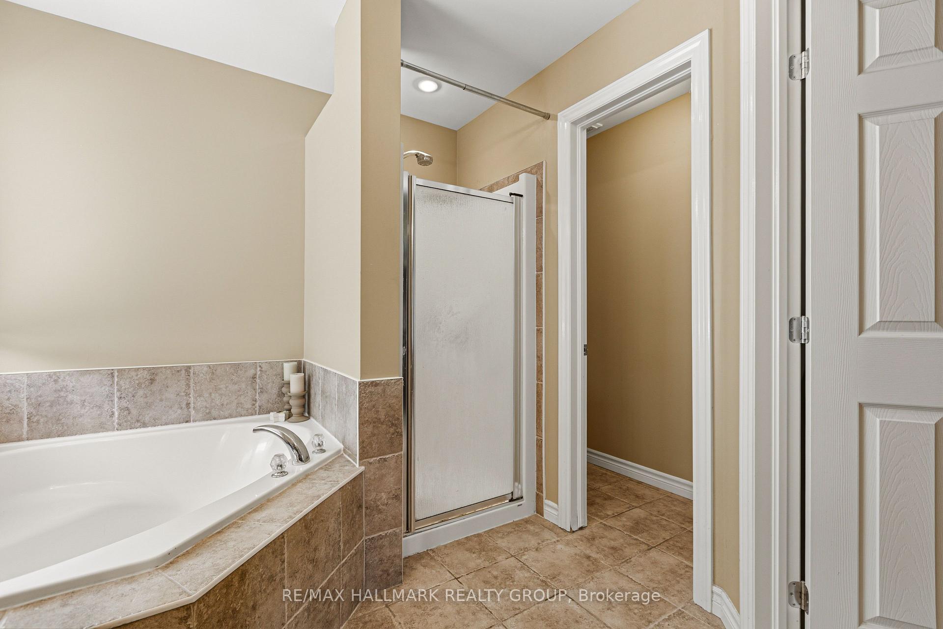 Photo 29 of 9 Blackshire Circle, Ottawa, Barrhaven - Stonebridge — HOMEH