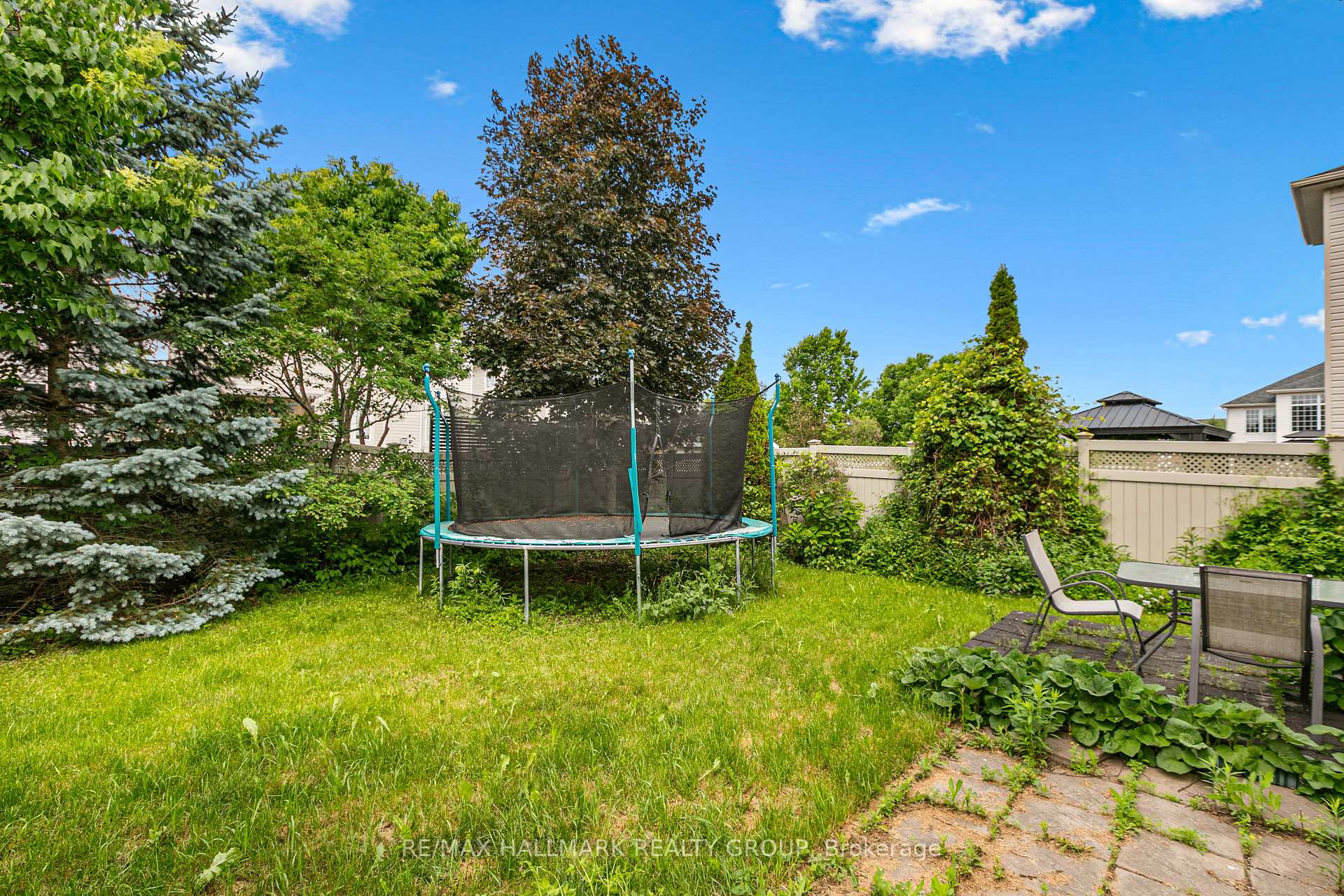 Photo 40 of 9 Blackshire Circle, Ottawa, Barrhaven - Stonebridge — HOMEH