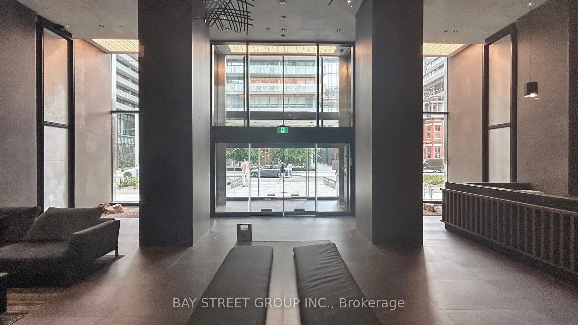Photo 4 of Unit 4702, 55 Charles Street, Toronto, Church-Yonge Corridor — HOMEH