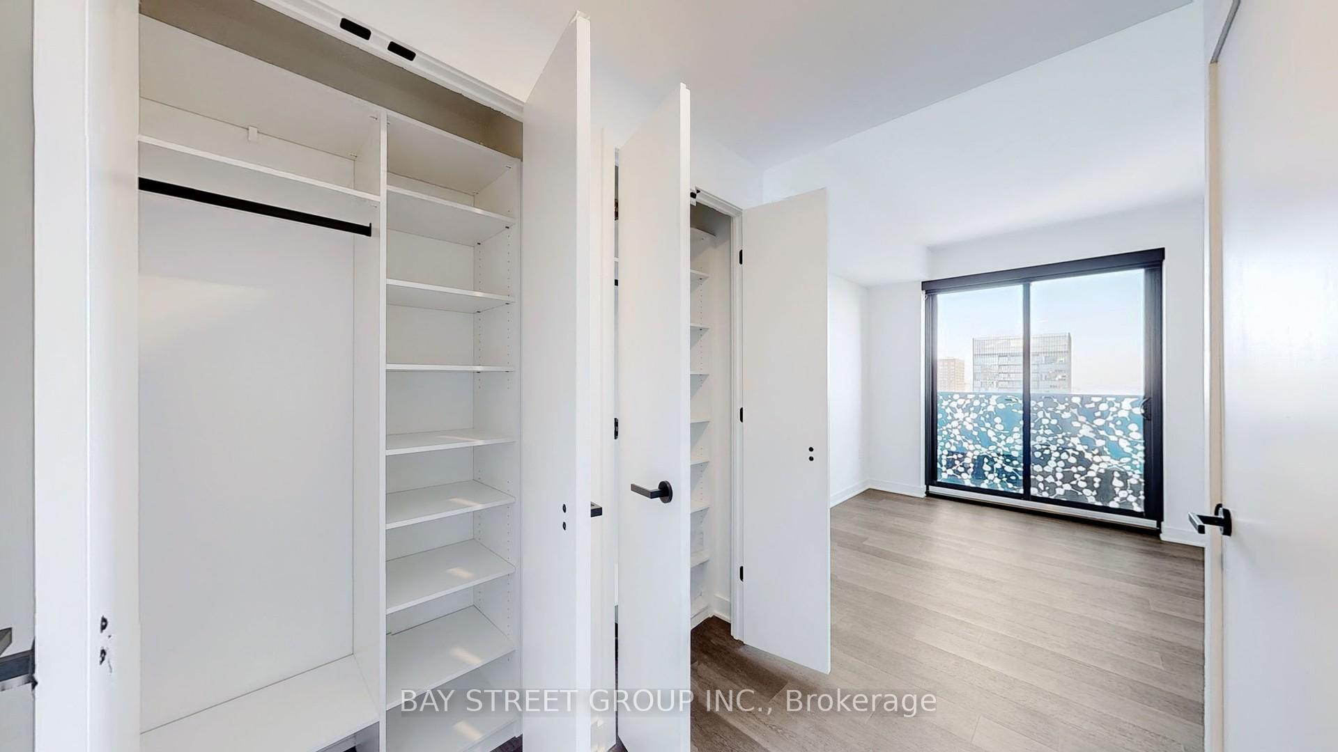 Photo 19 of Unit 4702, 55 Charles Street, Toronto, Church-Yonge Corridor — HOMEH
