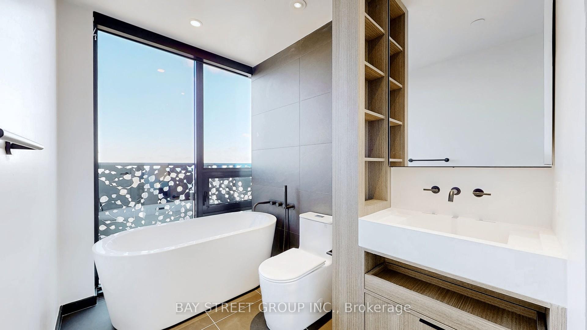 Photo 27 of Unit 4702, 55 Charles Street, Toronto, Church-Yonge Corridor — HOMEH
