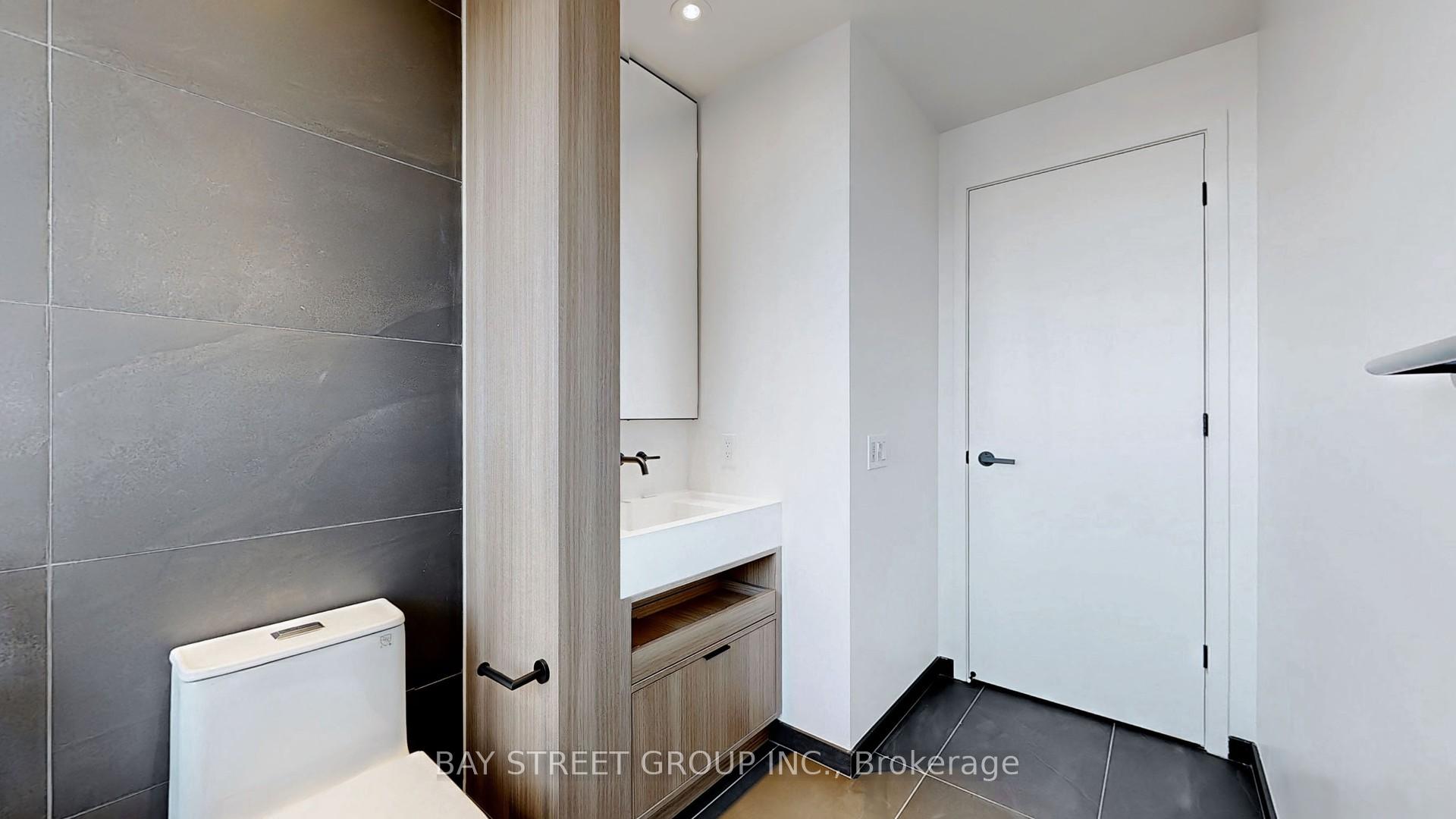 Photo 28 of Unit 4702, 55 Charles Street, Toronto, Church-Yonge Corridor — HOMEH