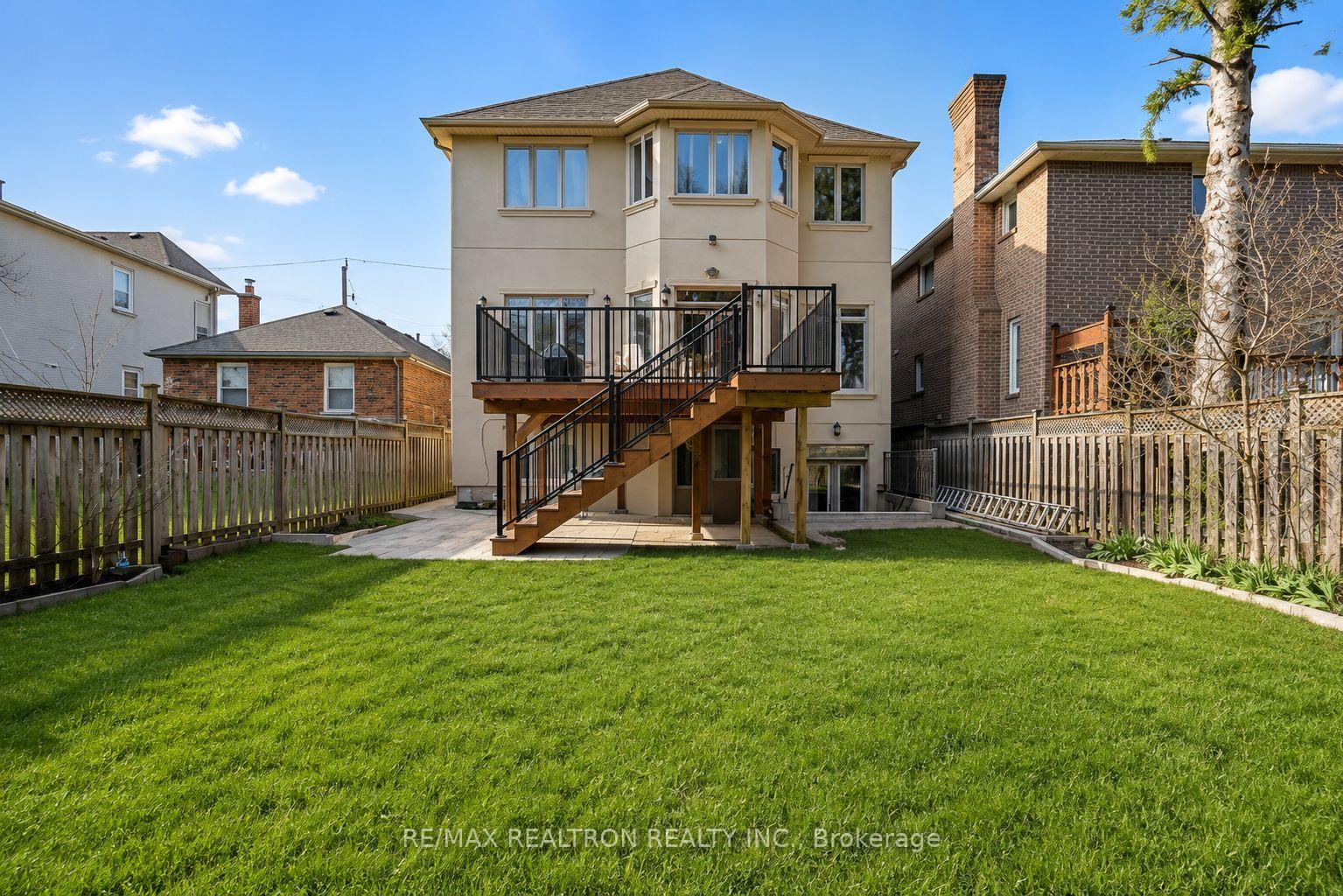 Photo 10 of 71 Newton Drive, North York, Newtonbrook East — HOMEH