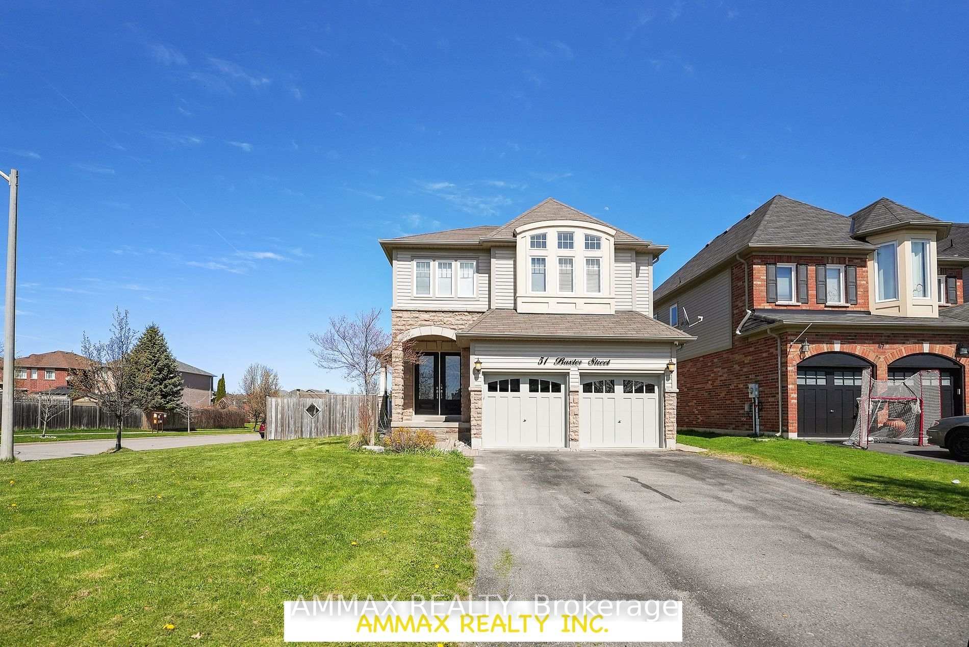 Photo 1 of 51 Baxter Street, Clarington, Bowmanville — HOMEH