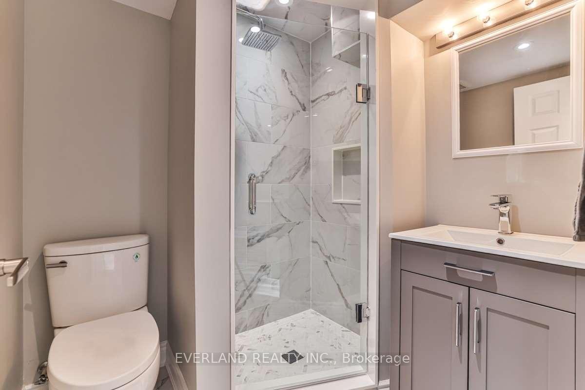 Photo 6 of Unit Bsmt, 7 Woodgrove Trail, Markham, Angus Glen — HOMEH