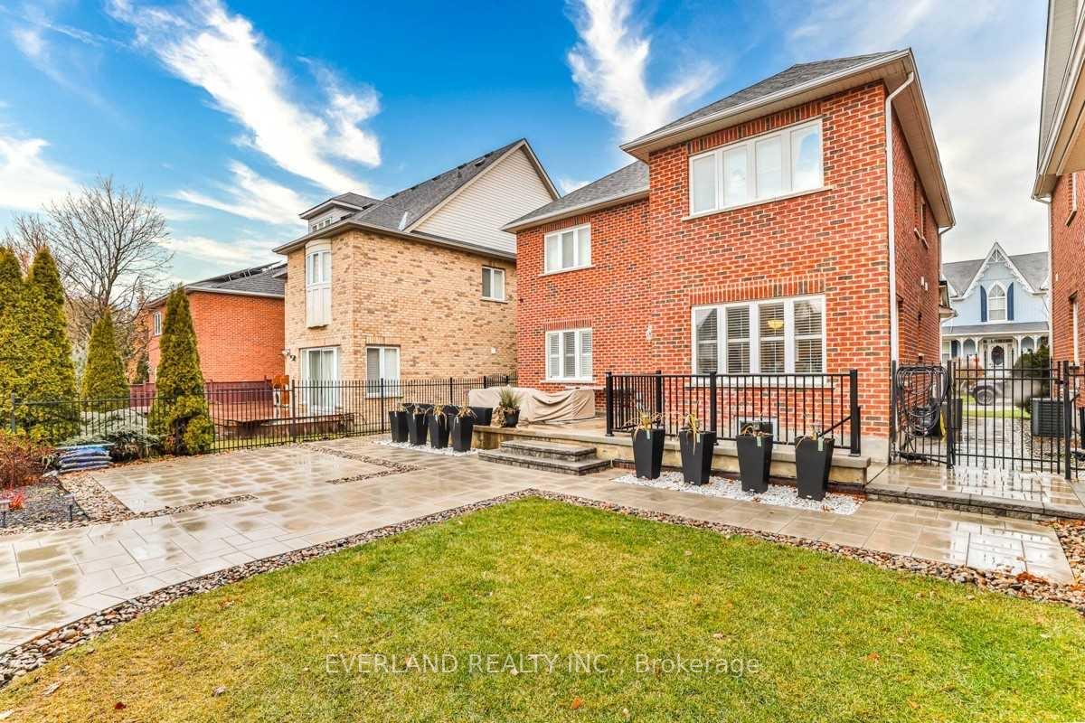 Photo 9 of Unit Bsmt, 7 Woodgrove Trail, Markham, Angus Glen — HOMEH