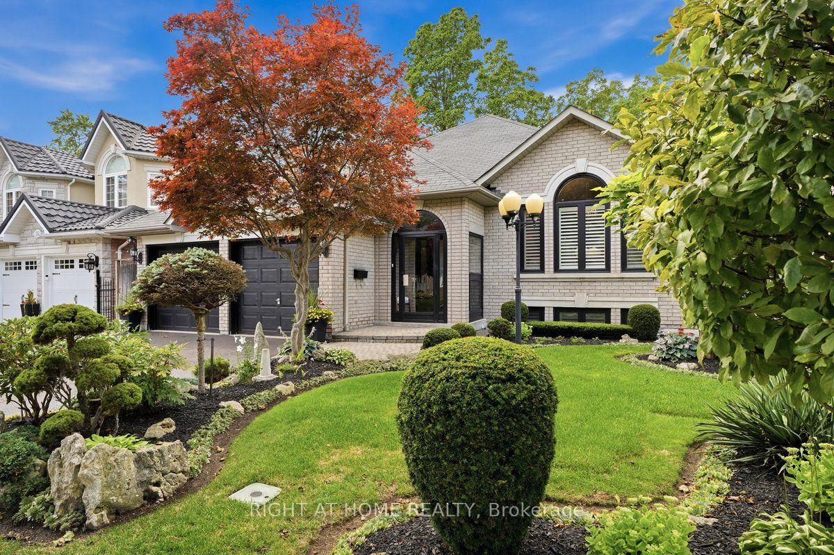 Photo 1 of 22 Romac Drive, Scarborough, Highland Creek — HOMEH