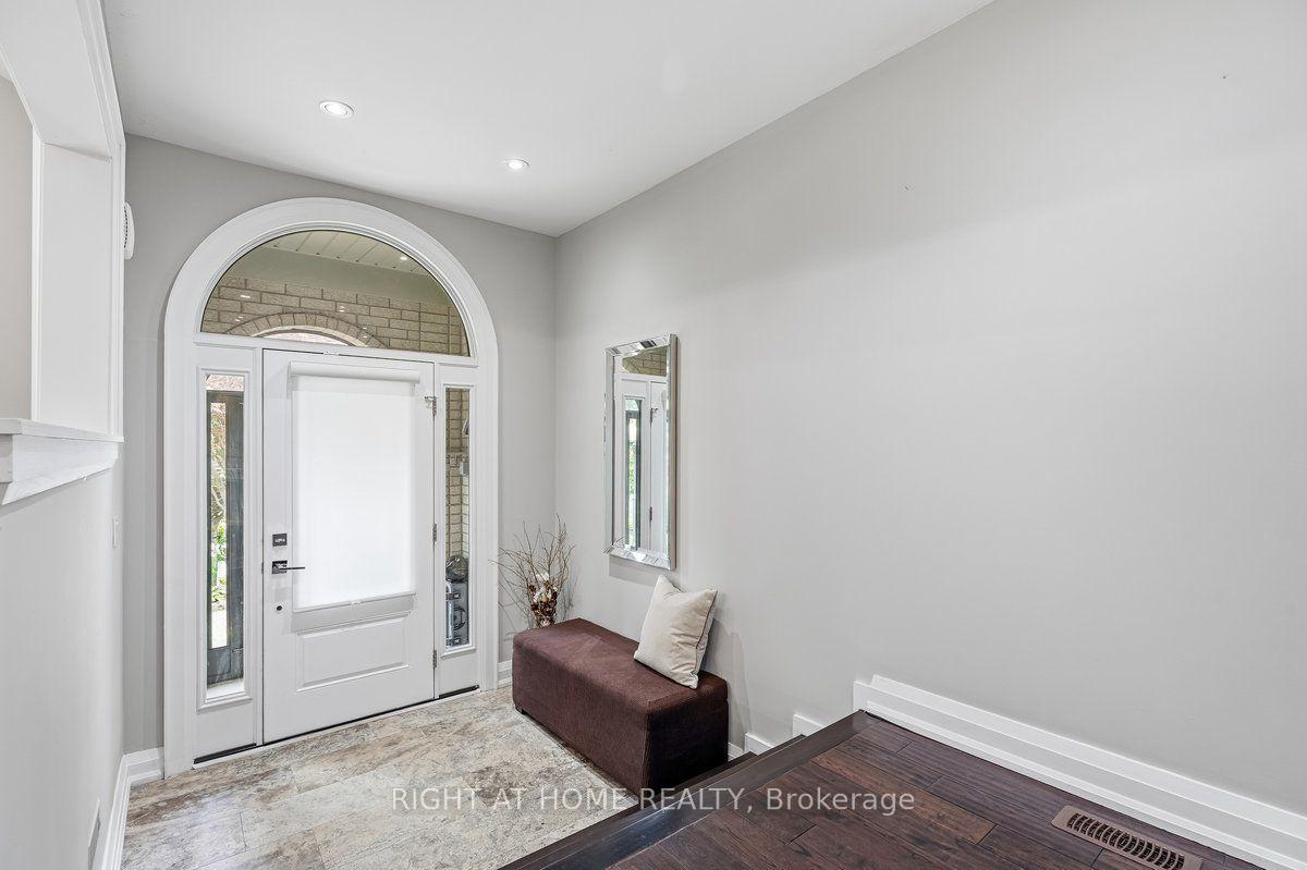Photo 17 of 22 Romac Drive, Scarborough, Highland Creek — HOMEH