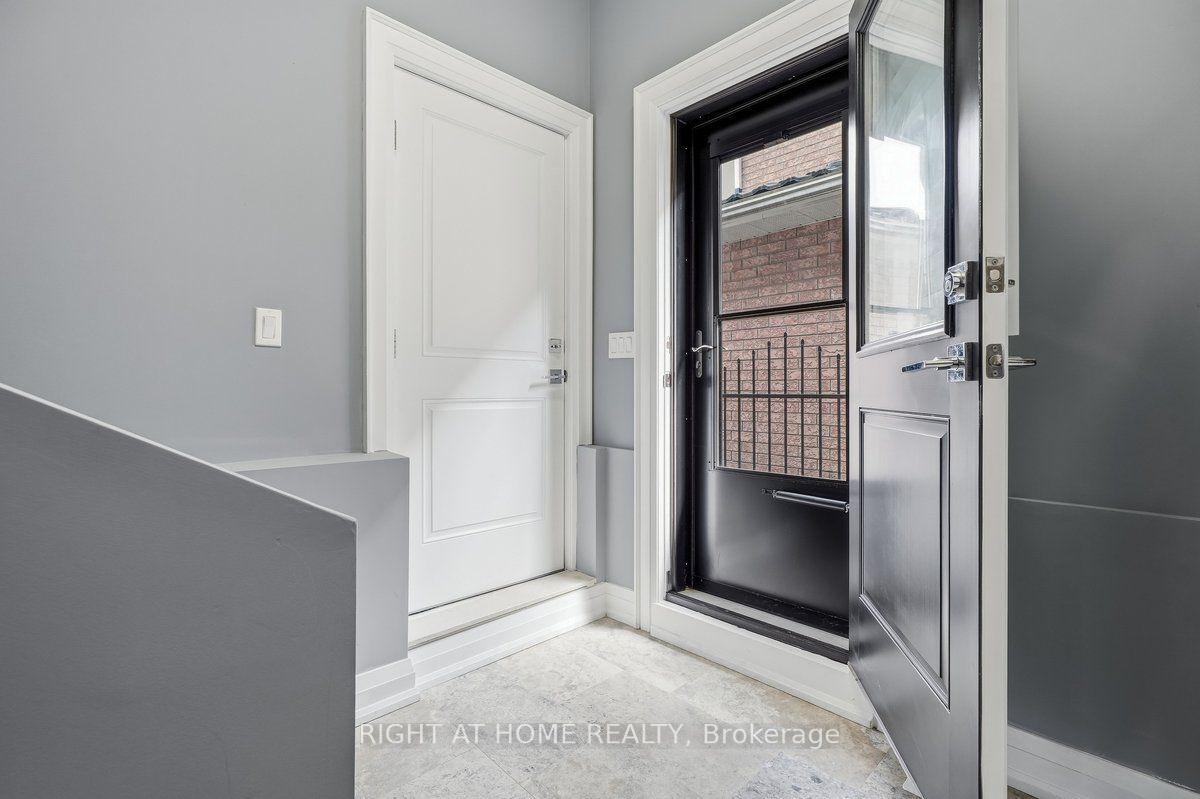 Photo 60 of 22 Romac Drive, Scarborough, Highland Creek — HOMEH