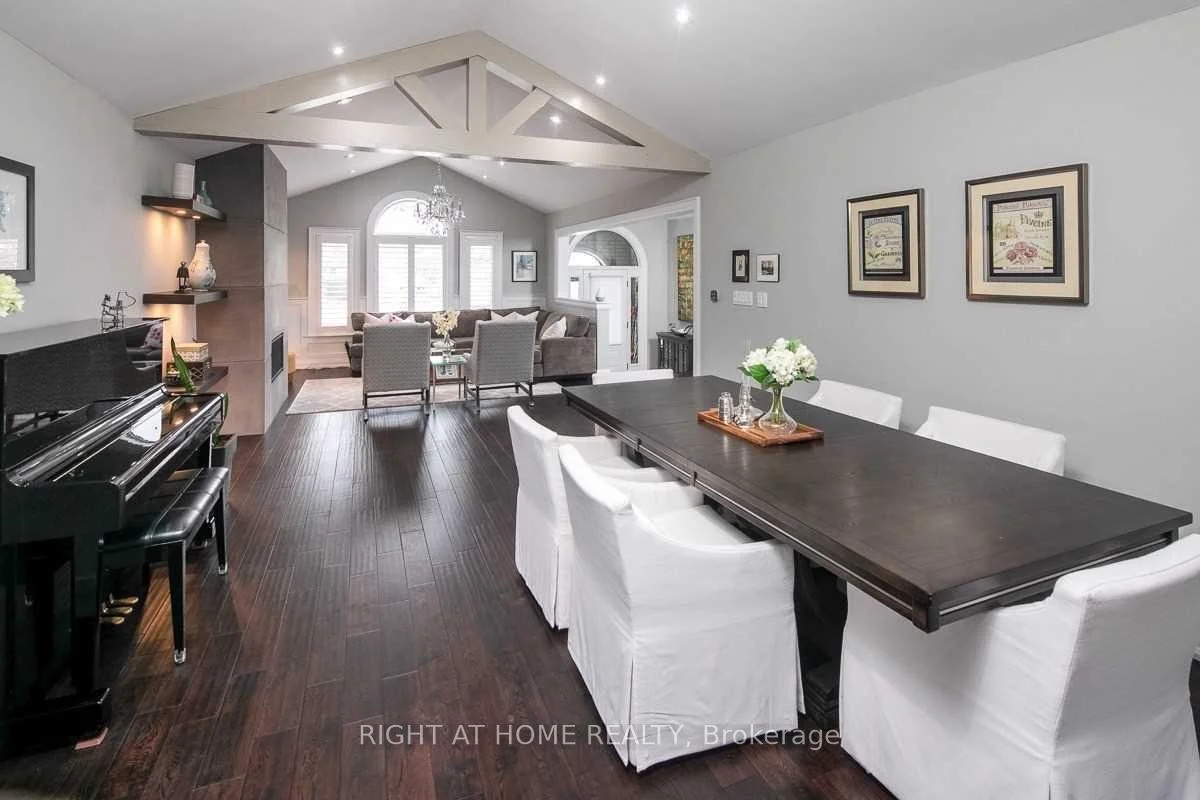 Photo 9 of 22 Romac Drive, Scarborough, Highland Creek — HOMEH