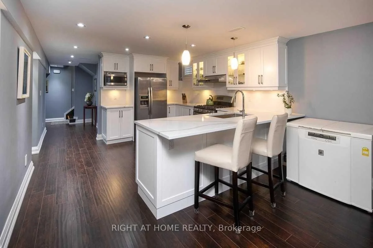 Photo 34 of 22 Romac Drive, Scarborough, Highland Creek — HOMEH