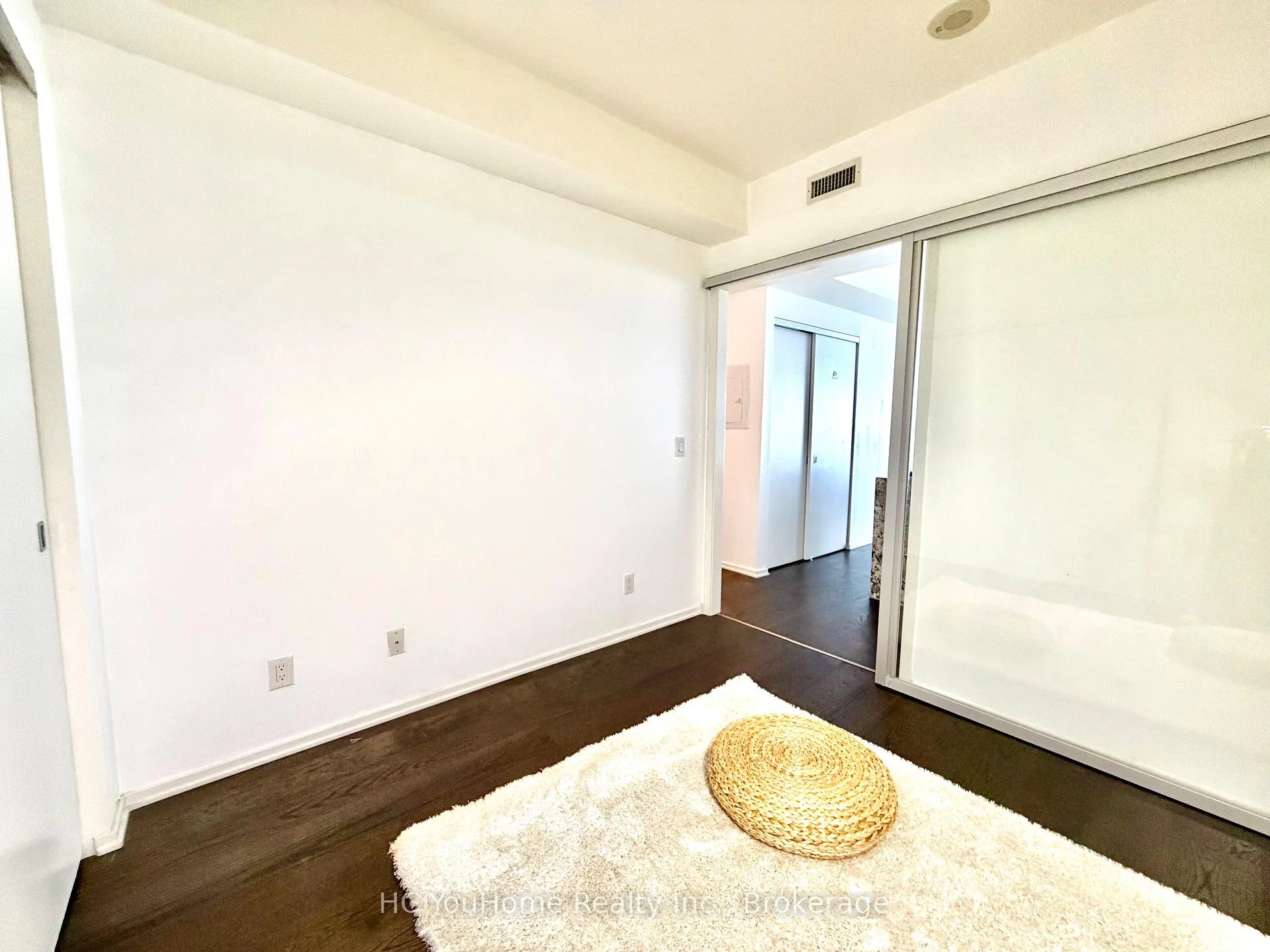 Photo 23 of Unit 5507, 1 Bloor Street E, Toronto, Church-Yonge Corridor — HOMEH