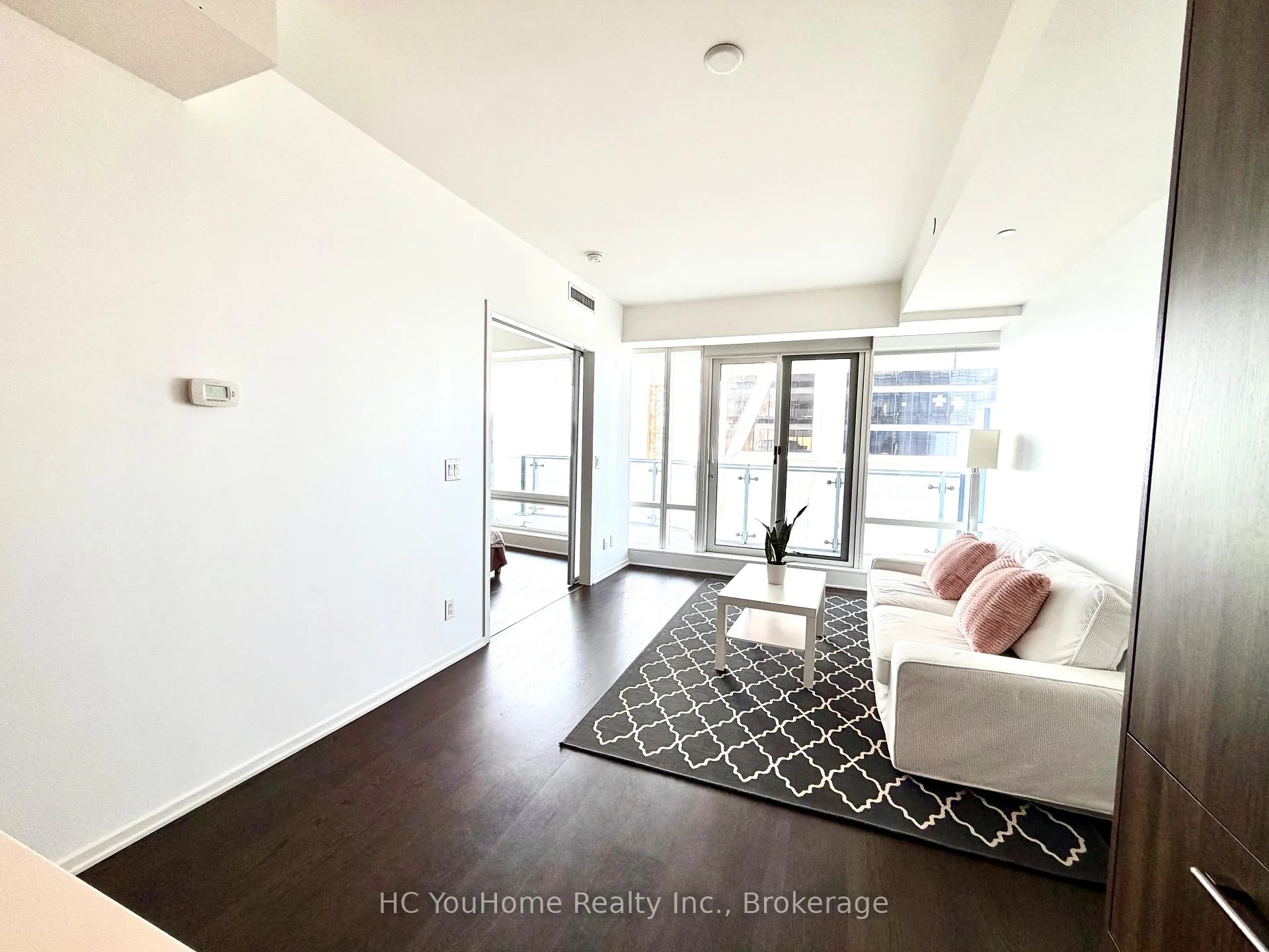 Photo 27 of Unit 5507, 1 Bloor Street E, Toronto, Church-Yonge Corridor — HOMEH