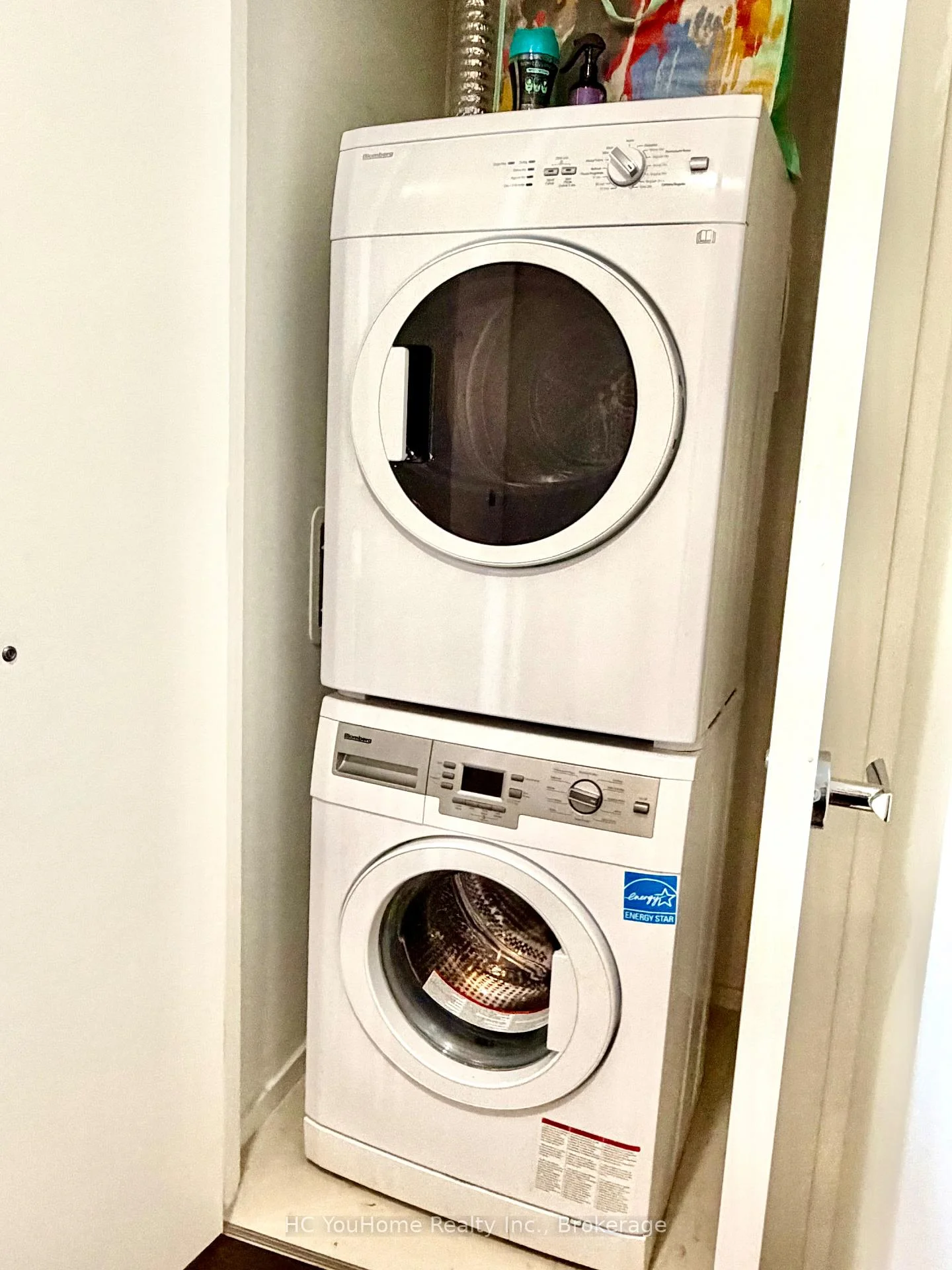Photo 38 of Unit 5507, 1 Bloor Street E, Toronto, Church-Yonge Corridor — HOMEH