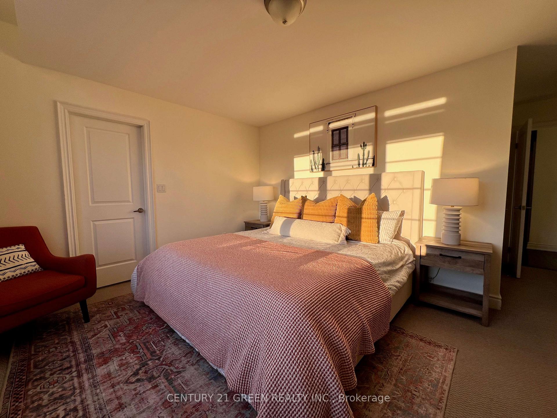 Photo 10 of 37 Prairie Creek Crescent, Brampton, Bram West — HOMEH