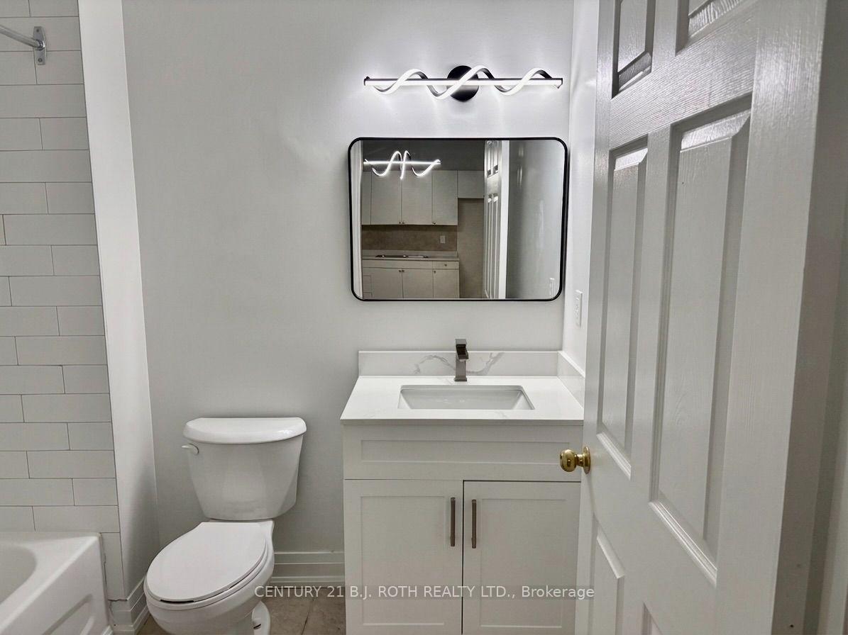Photo 10 of Unit 105, 19 Dunlop Street W, Barrie, City Centre — HOMEH