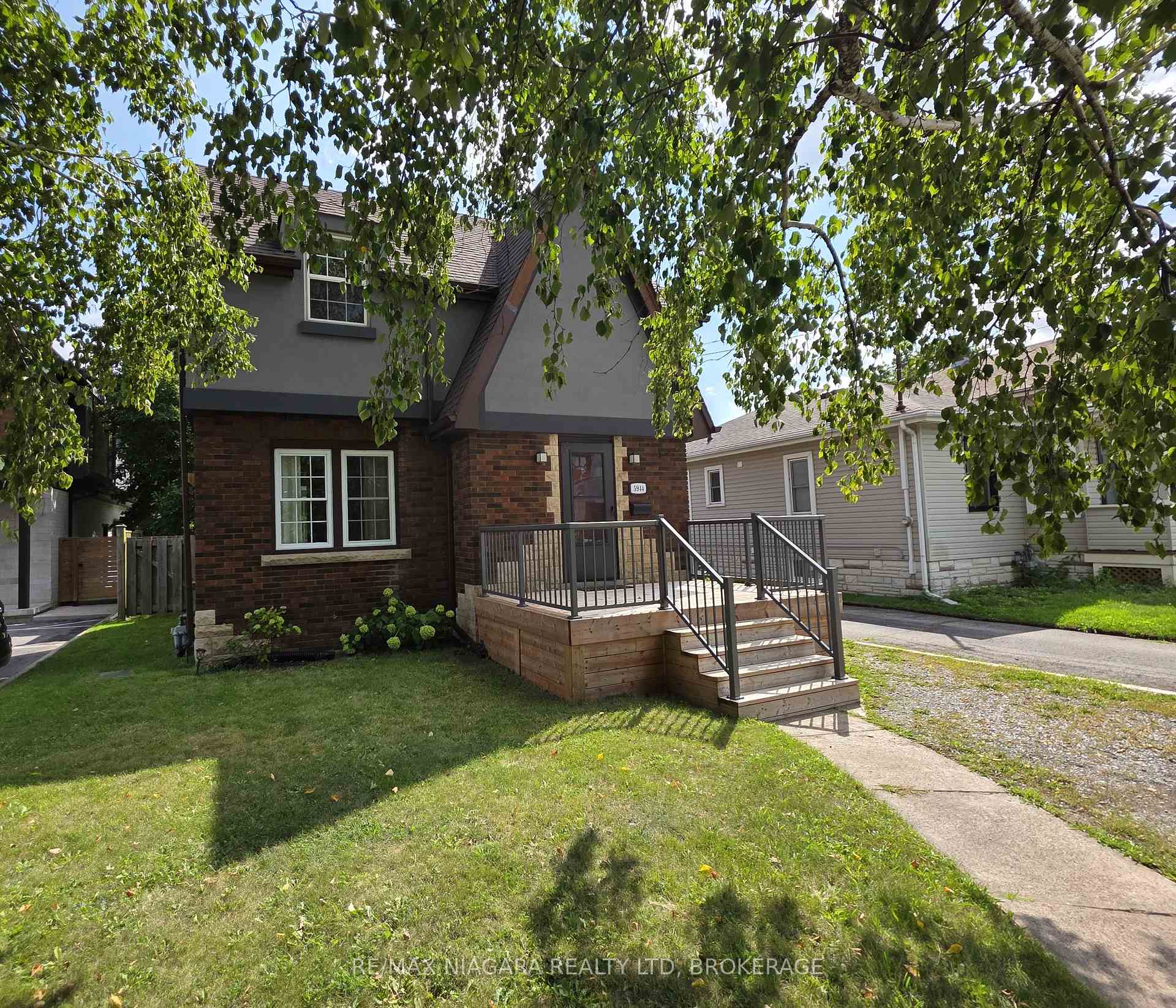 Photo 4 of 5944 Dorchester Road, Niagara Falls, Dorchester — HOMEH