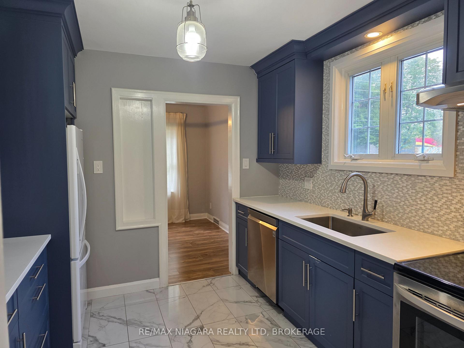 Photo 19 of 5944 Dorchester Road, Niagara Falls, Dorchester — HOMEH