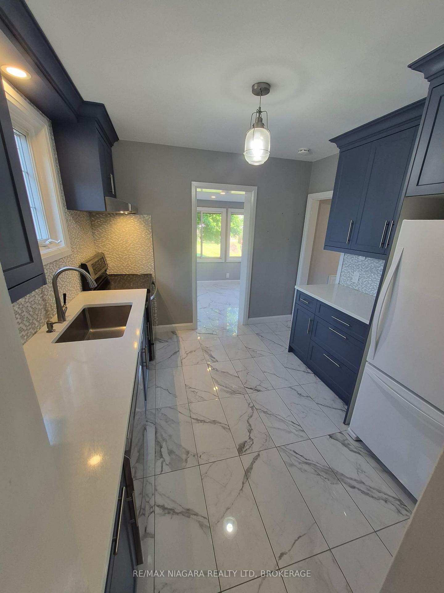 Photo 22 of 5944 Dorchester Road, Niagara Falls, Dorchester — HOMEH