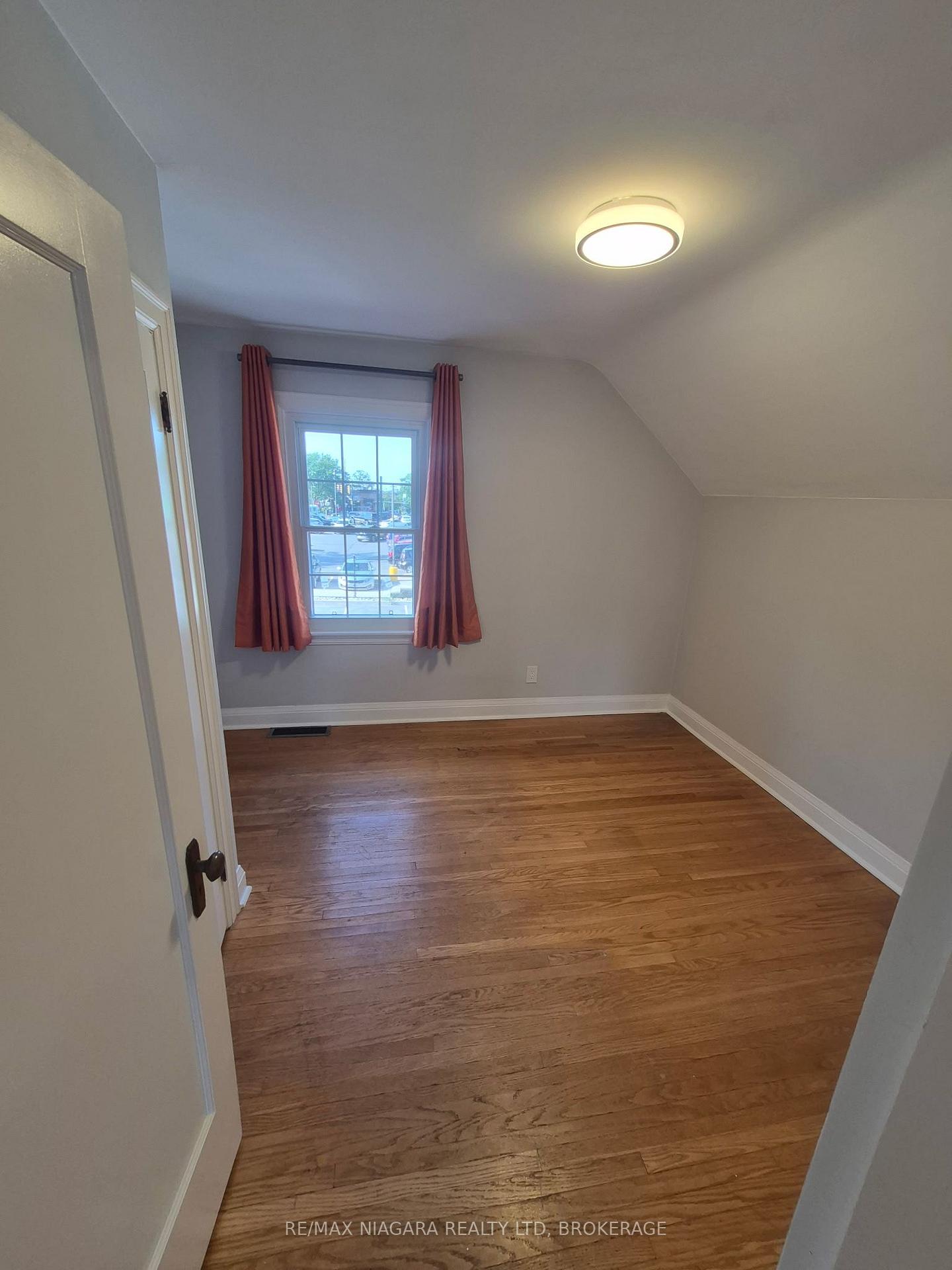 Photo 37 of 5944 Dorchester Road, Niagara Falls, Dorchester — HOMEH