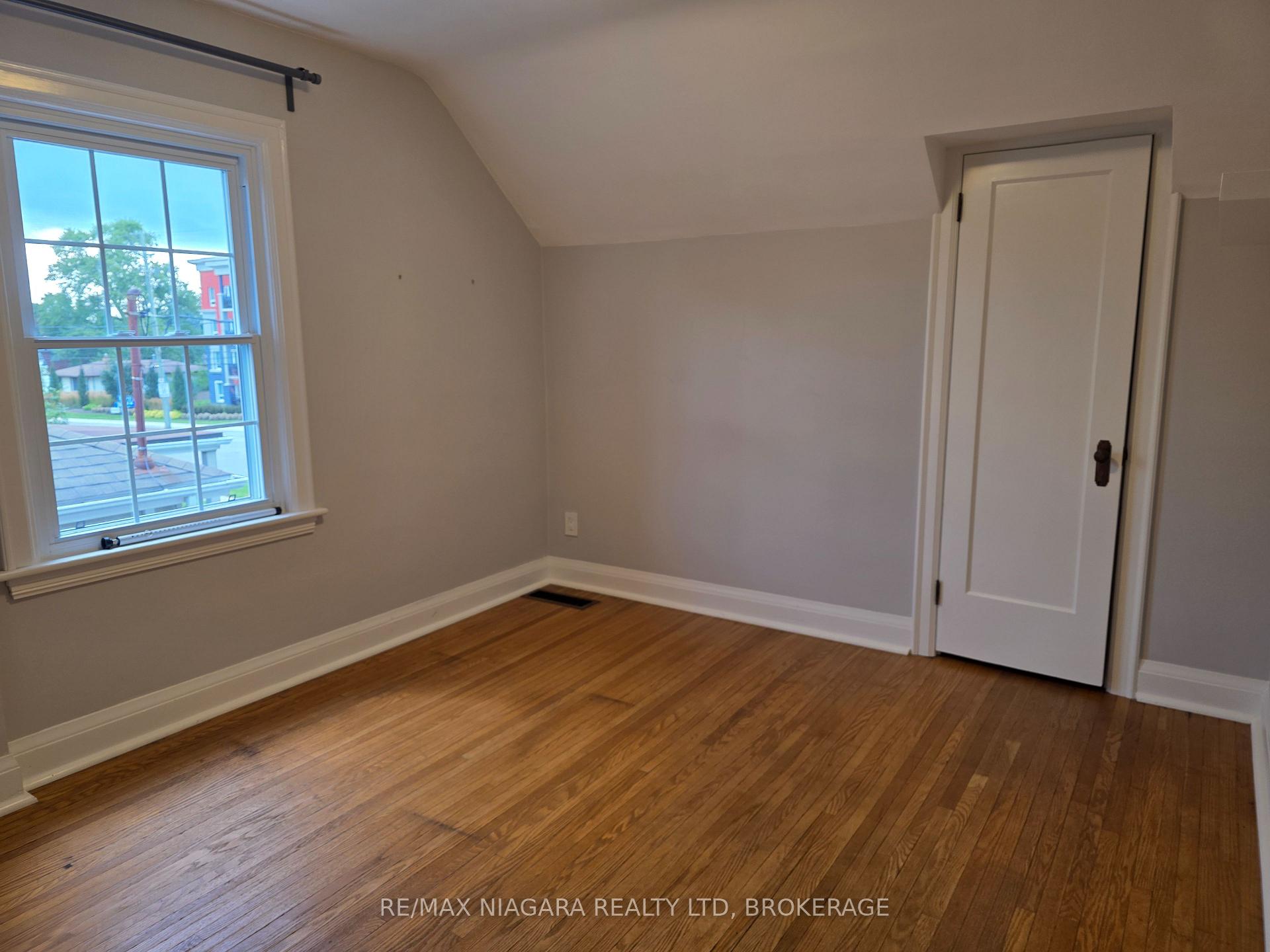 Photo 38 of 5944 Dorchester Road, Niagara Falls, Dorchester — HOMEH