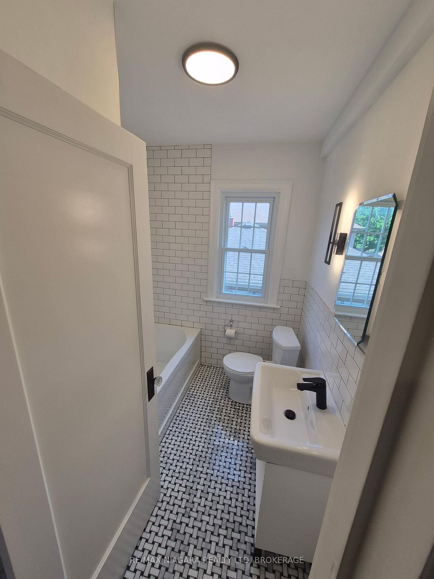 Photo 42 of 5944 Dorchester Road, Niagara Falls, Dorchester — HOMEH