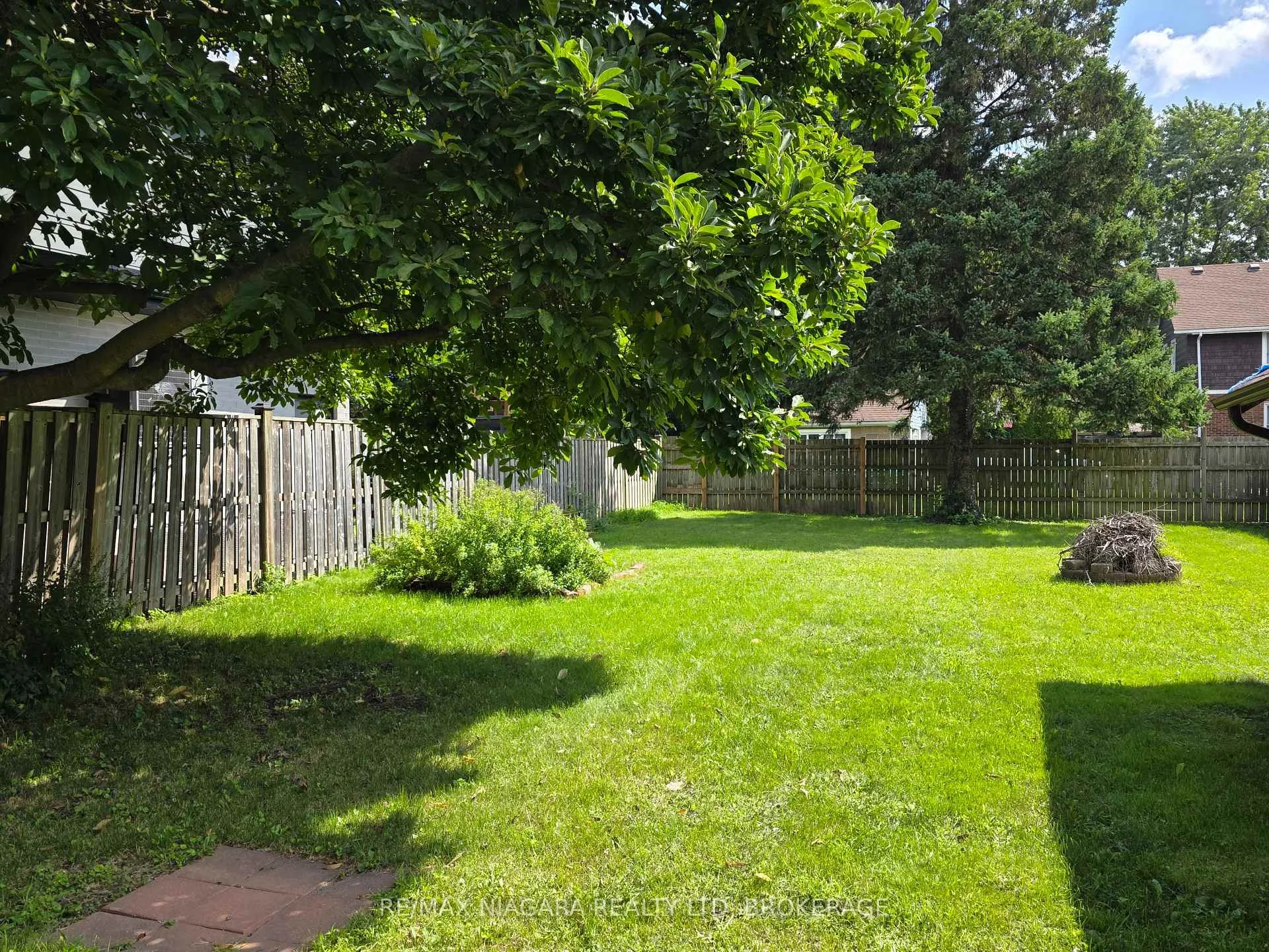 Photo 30 of 5944 Dorchester Road, Niagara Falls, Dorchester — HOMEH