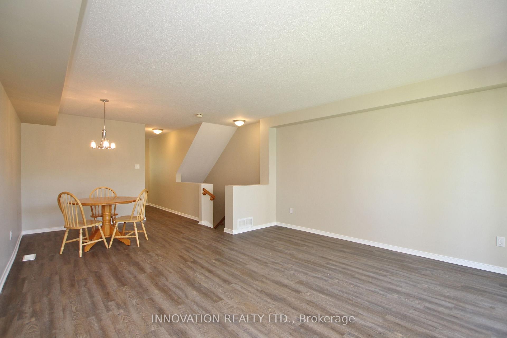 Photo 18 of 308 Crownridge Dr, Ottawa, Kanata - Emerald Meadows/Trailwest — HOMEH