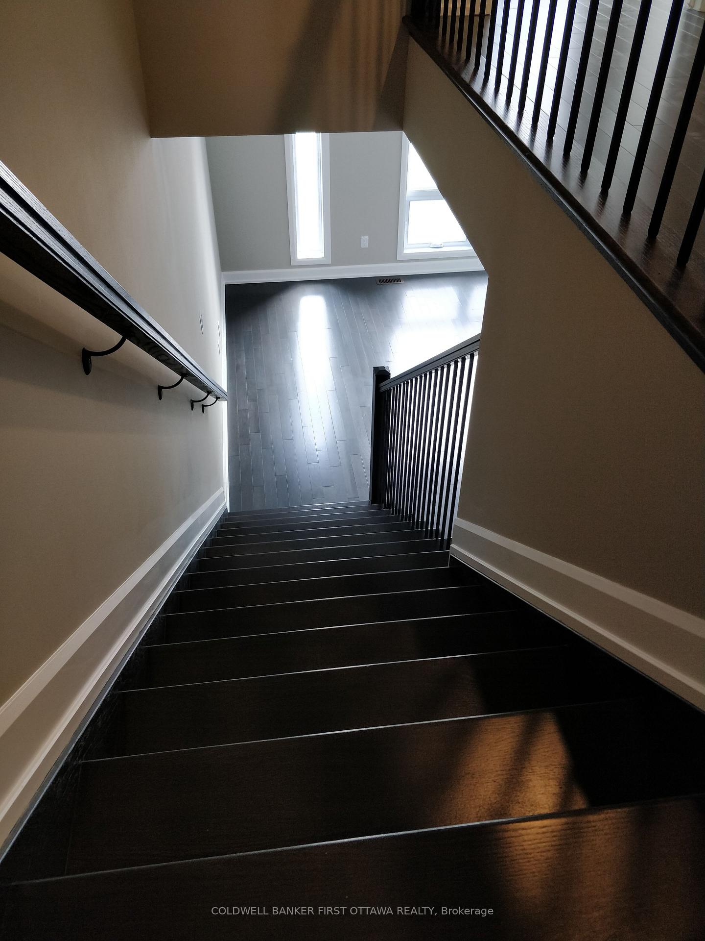 Photo 2 of 73 Oblats Avenue, Ottawa, Ottawa East — HOMEH