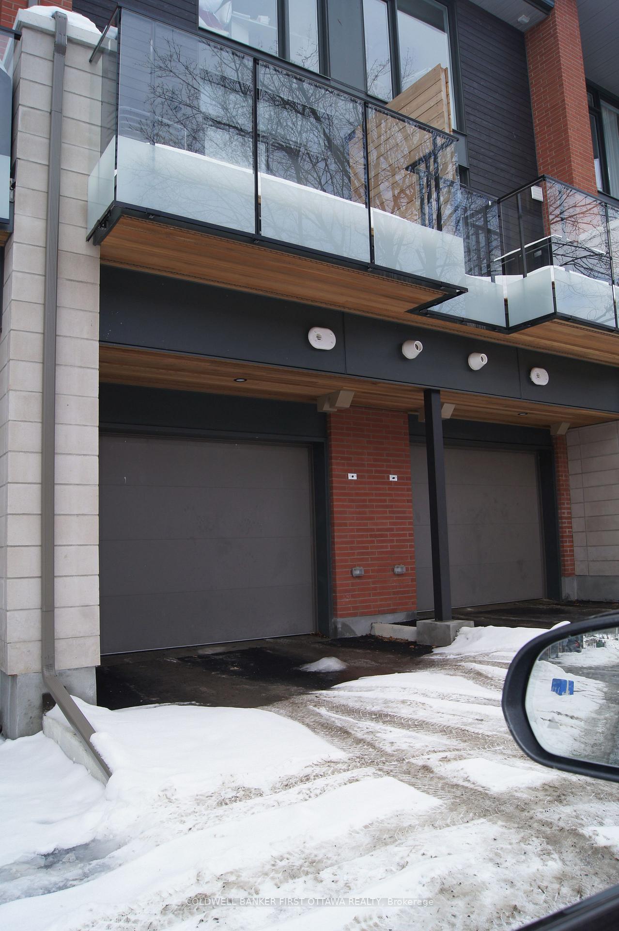 Photo 4 of 73 Oblats Avenue, Ottawa, Ottawa East — HOMEH