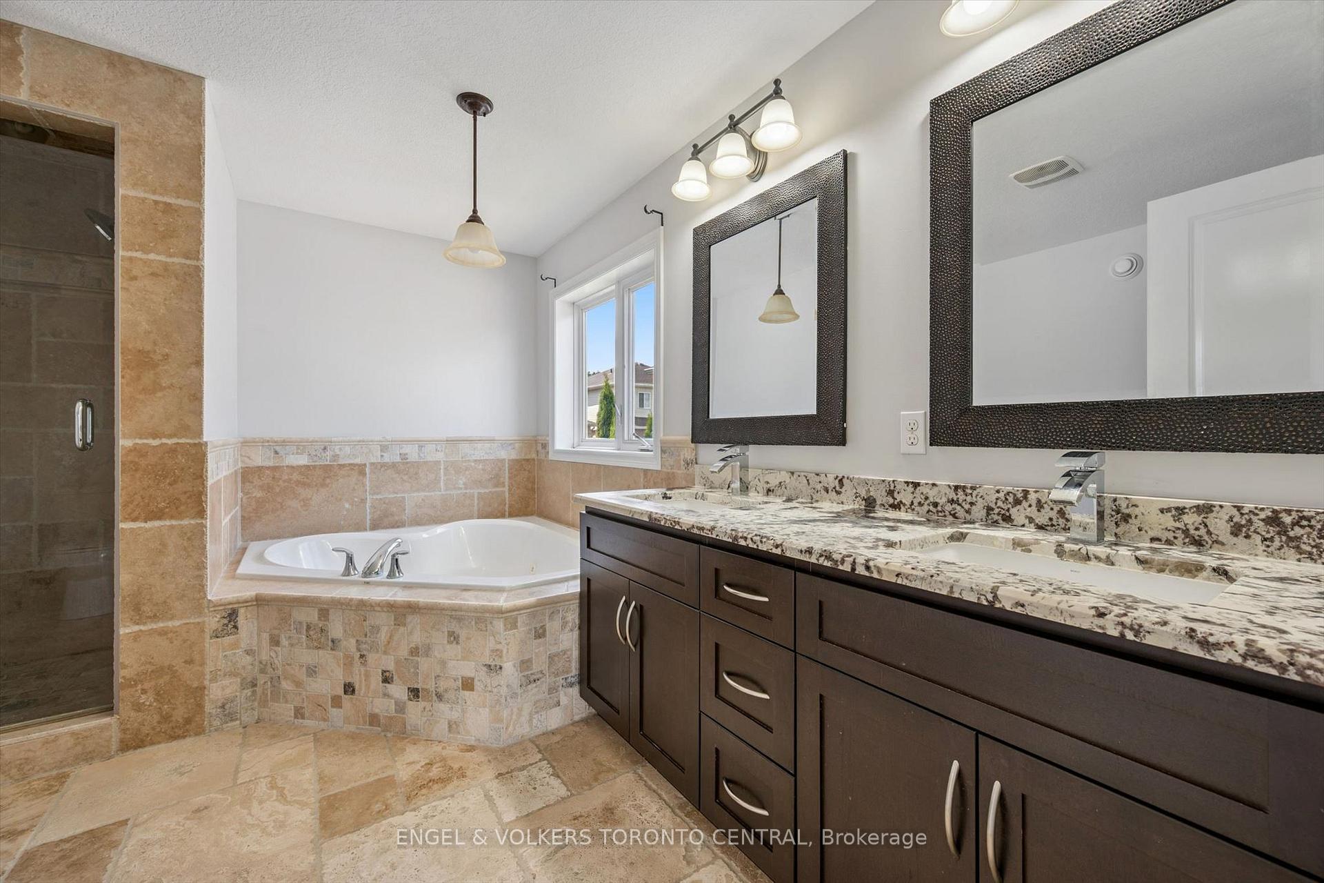 Photo 27 of 909 Pebblecreek Court, Kitchener, Grand River South — HOMEH