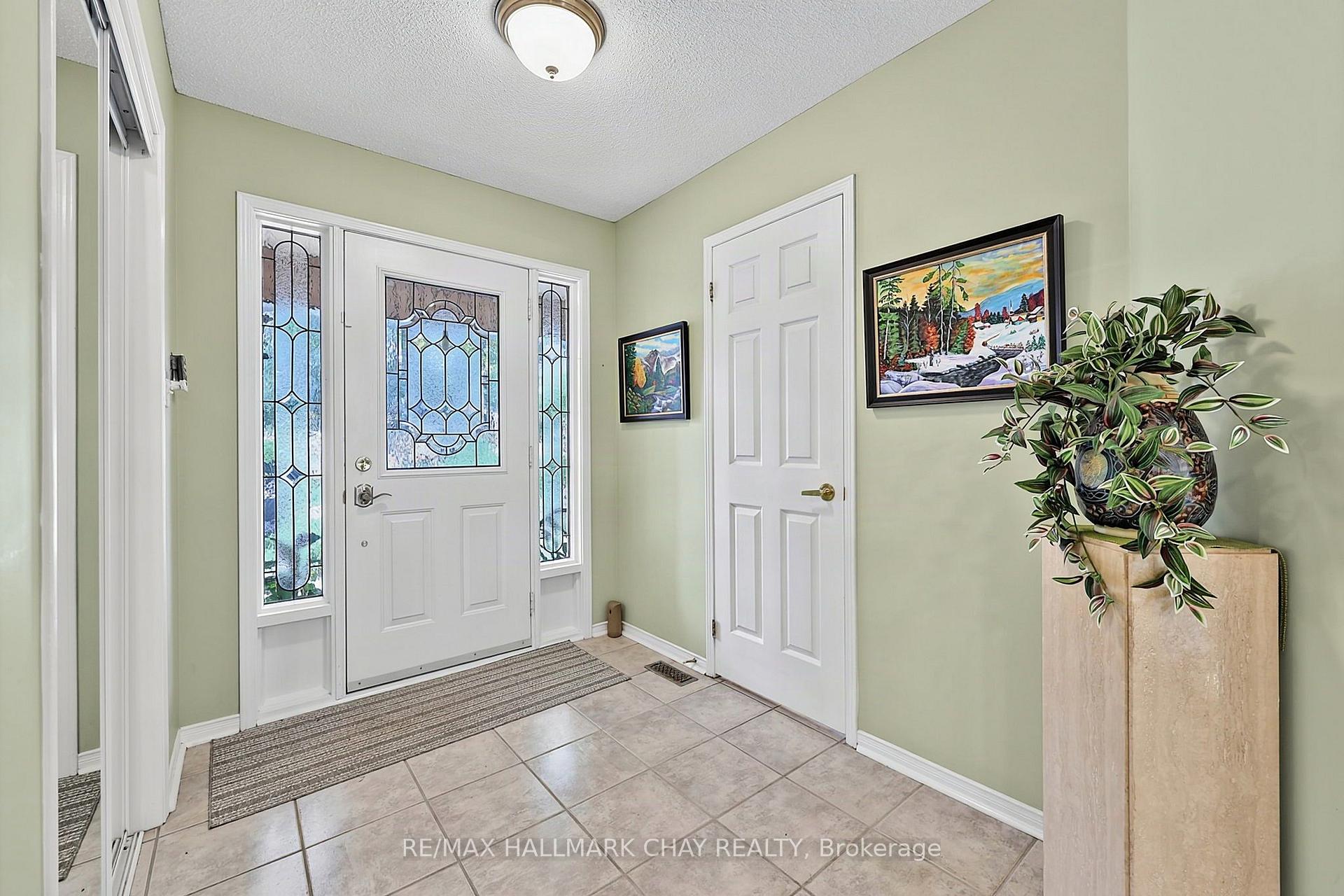 Photo 3 of Unit 24, 204 Riverview Road, New Tecumseth, Rural New Tecumseth — HOMEH