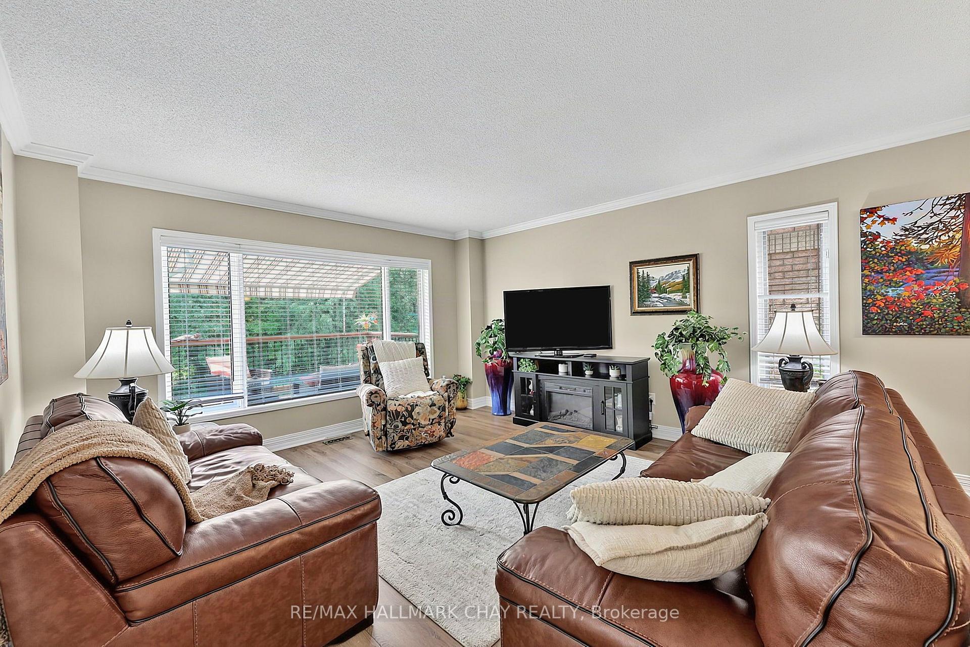 Photo 12 of Unit 24, 204 Riverview Road, New Tecumseth, Rural New Tecumseth — HOMEH