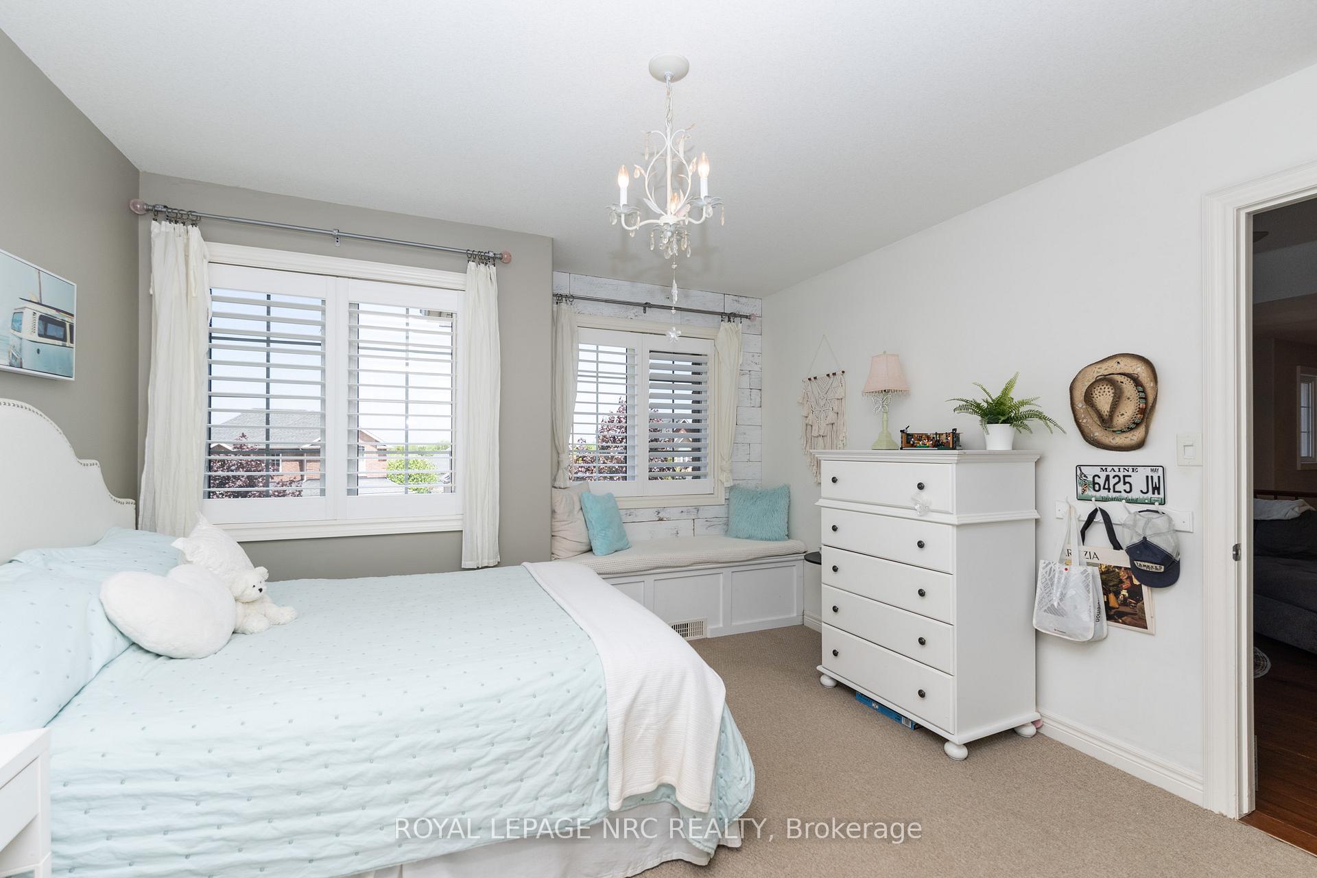 Photo 38 of 27 Bell Avenue, Grimsby, Grimsby East — HOMEH