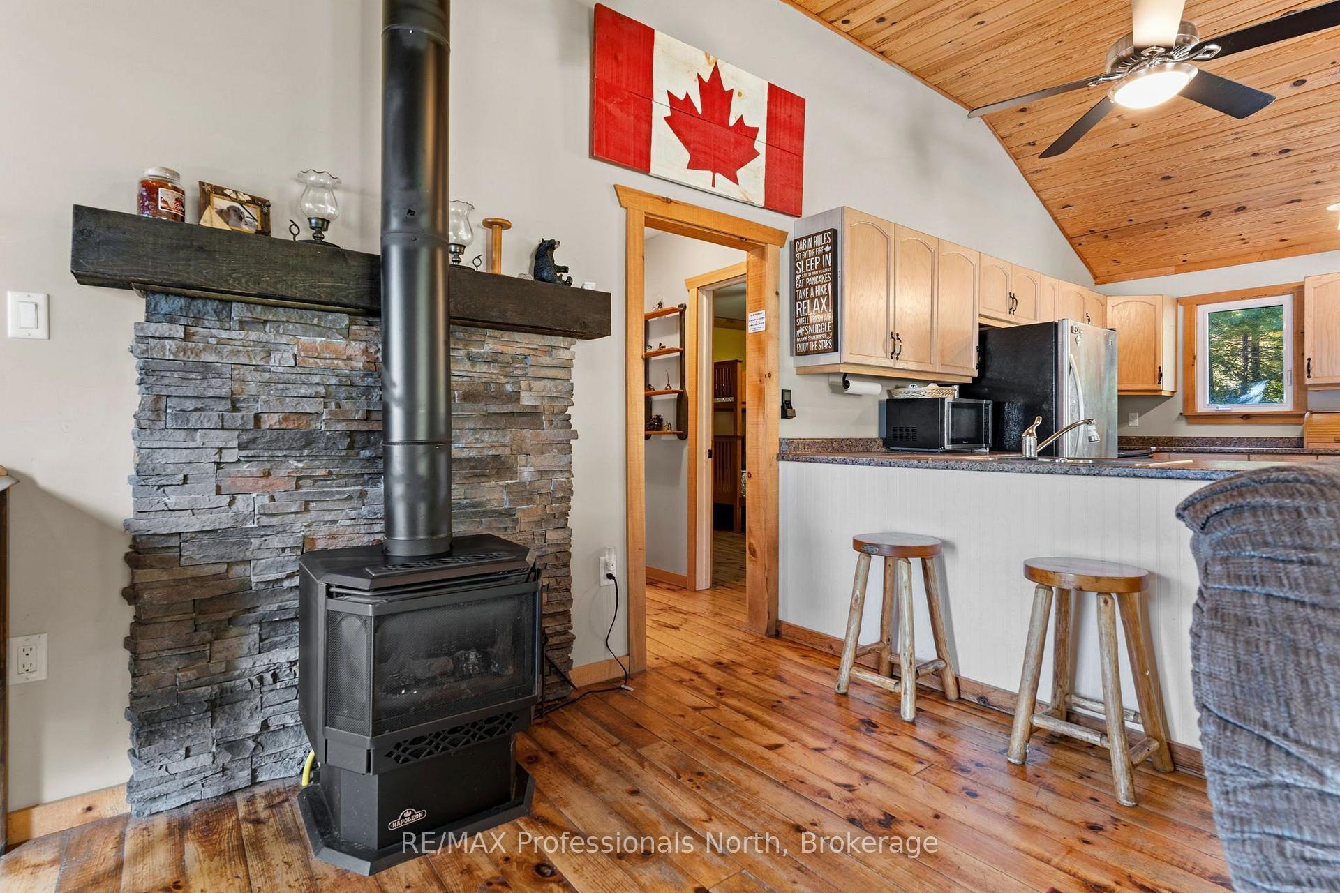Photo 11 of 17306 Highway 35, Algonquin Highlands, Stanhope — HOMEH