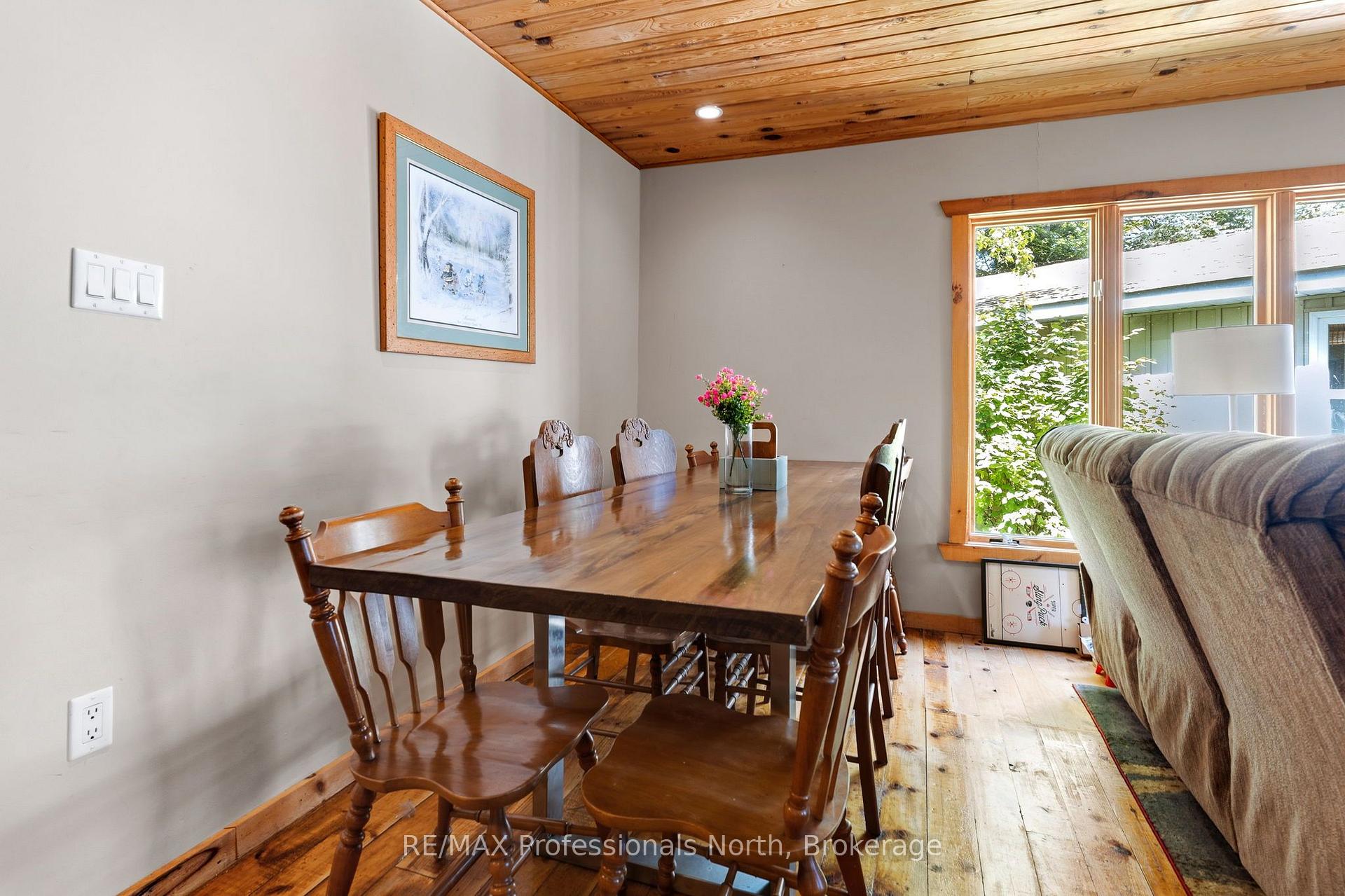Photo 12 of 17306 Highway 35, Algonquin Highlands, Stanhope — HOMEH
