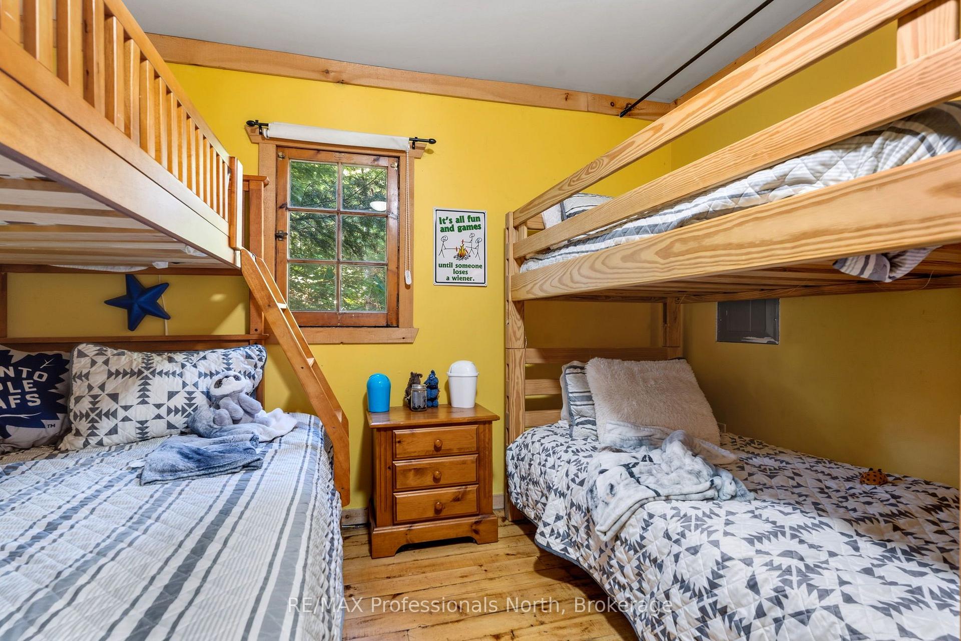 Photo 13 of 17306 Highway 35, Algonquin Highlands, Stanhope — HOMEH