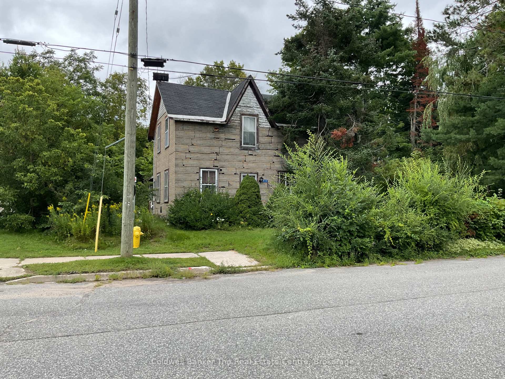 Photo 1 of 610 John Street S, Gravenhurst, Muskoka (S) — HOMEH