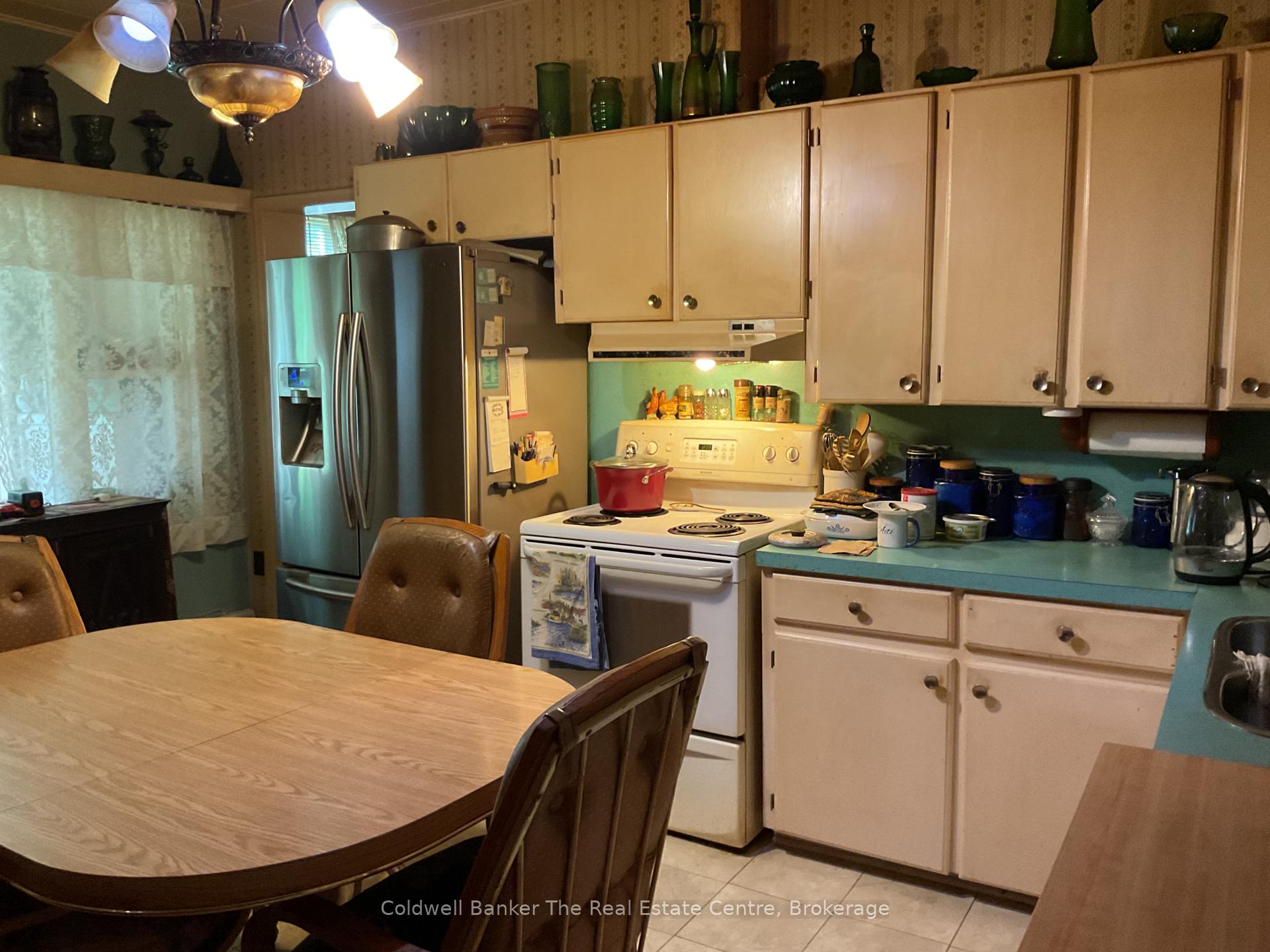 Photo 4 of 610 John Street S, Gravenhurst, Muskoka (S) — HOMEH