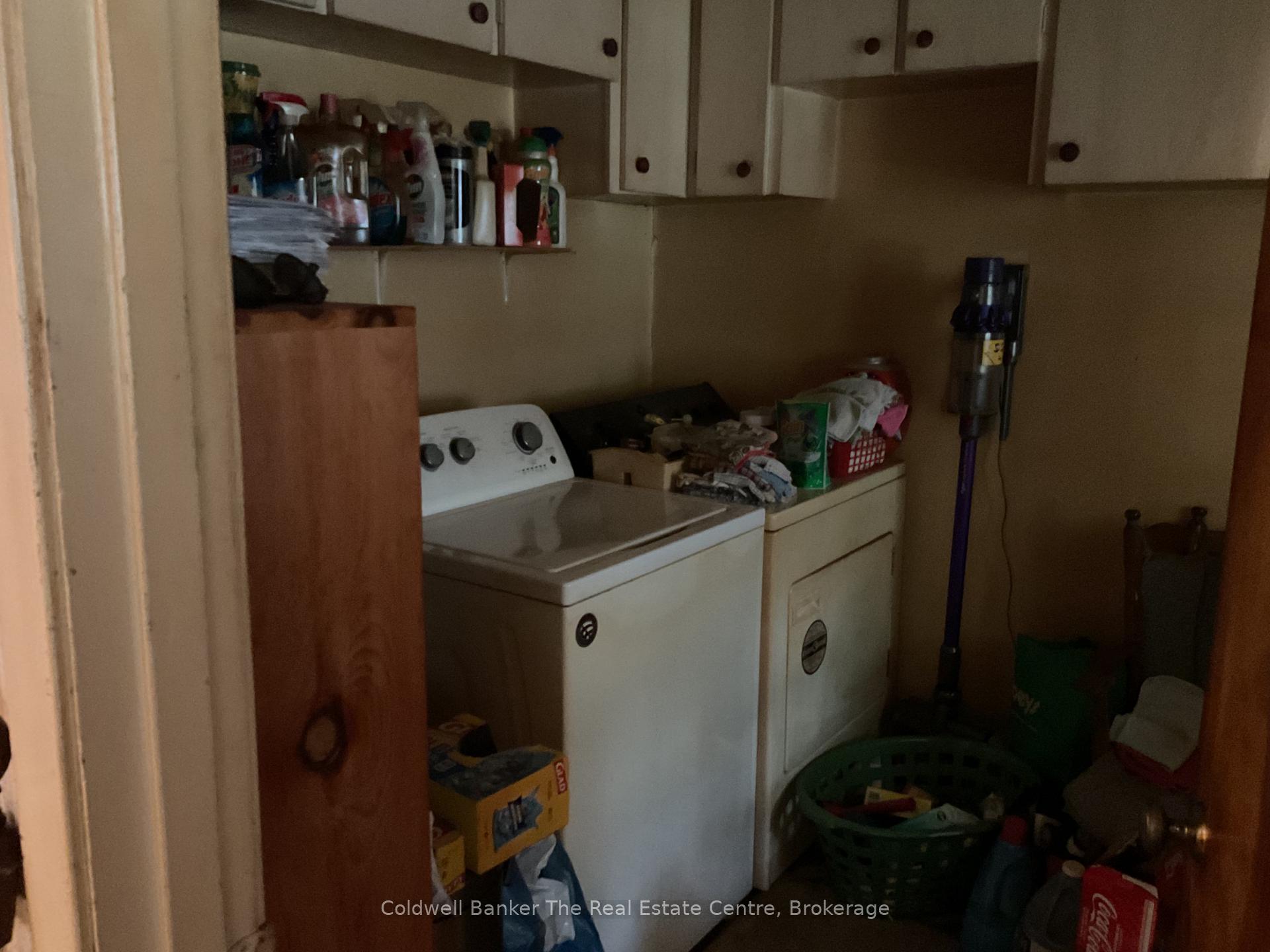 Photo 8 of 610 John Street S, Gravenhurst, Muskoka (S) — HOMEH