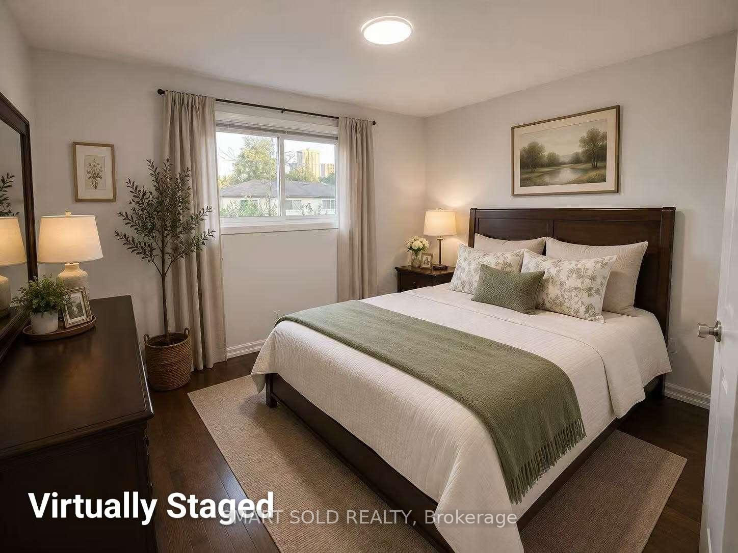 Photo 4 of Unit Main + Upper, 31 Silas Hill Drive, North York, Don Valley Village — HOMEH